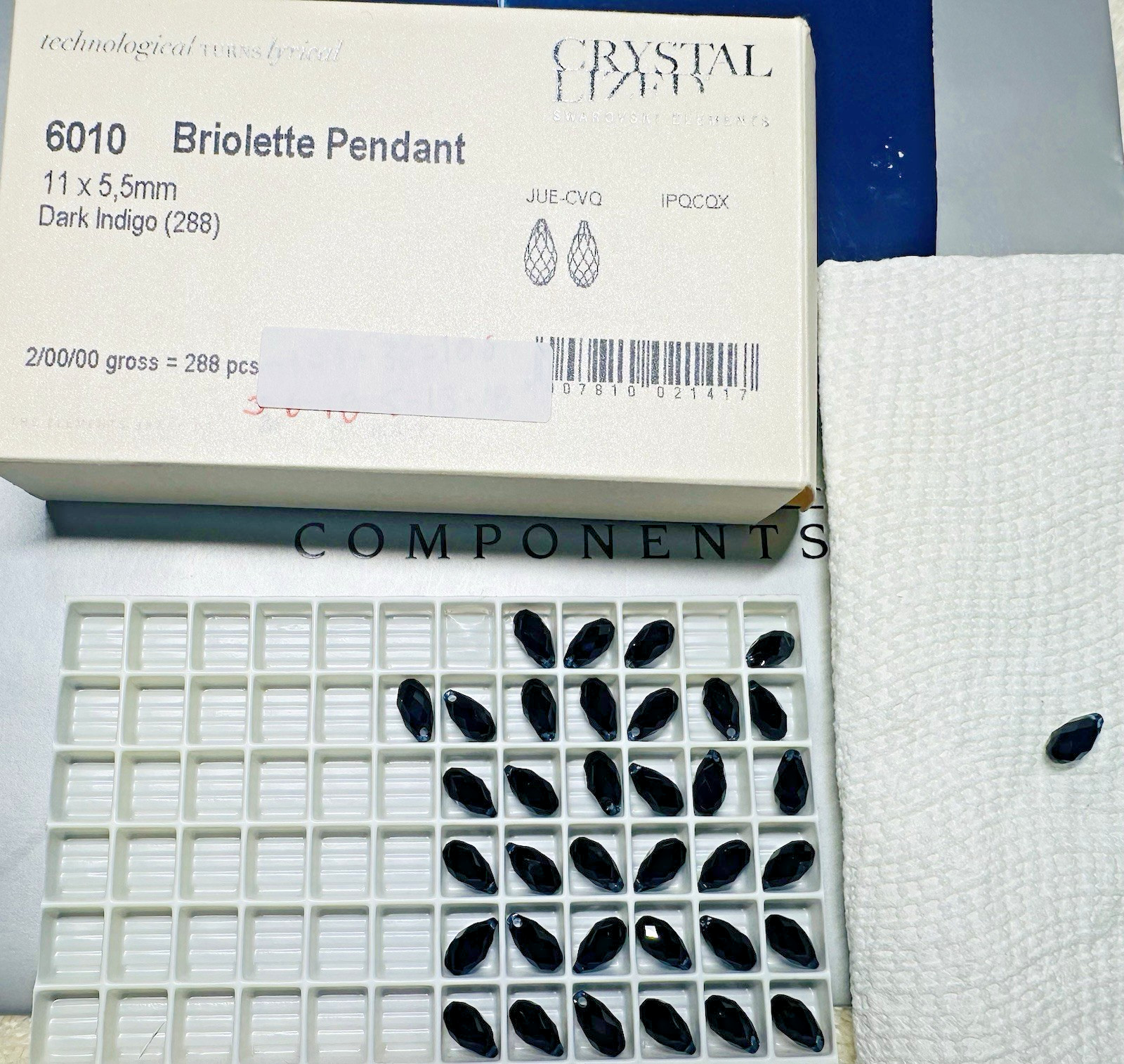 Swarovski Briolette Pendant 6010 11 x 5.5 mm DARK INDIGO 12Pcs Pack Austria