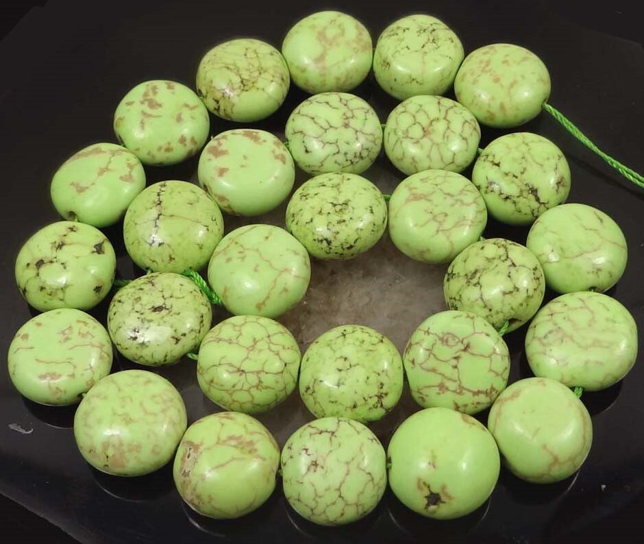 13-15mm Chartreuse Green Spider Web Turquoise Pebble Lentil Coin beads 16″