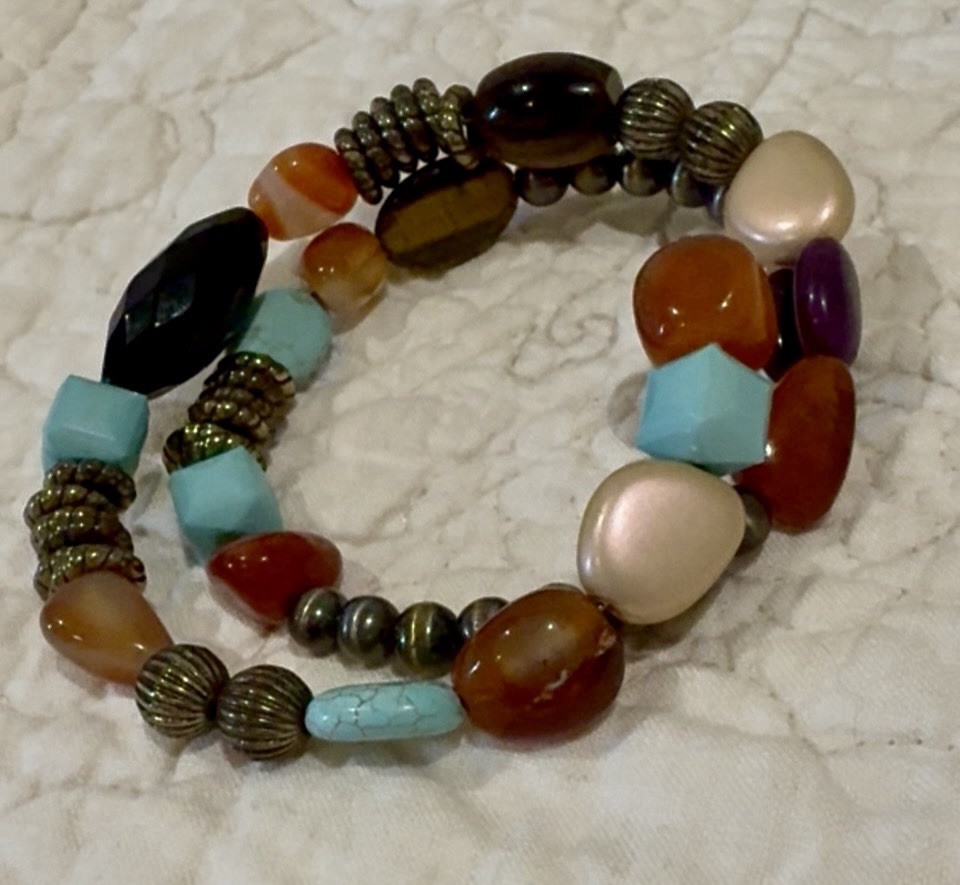 Crafting Mixed Beads Howlite Tigereye Agates Magnetic Metal Beads 20” Coil Look