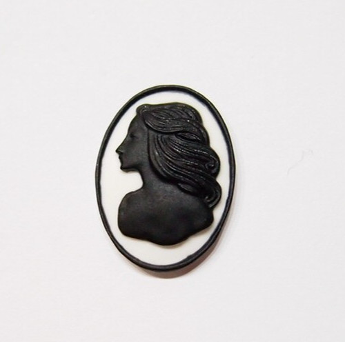 8 Vintage Black /White 25x18mm Bare Shoulder Elegant Woman Resin Cameo Cabochon