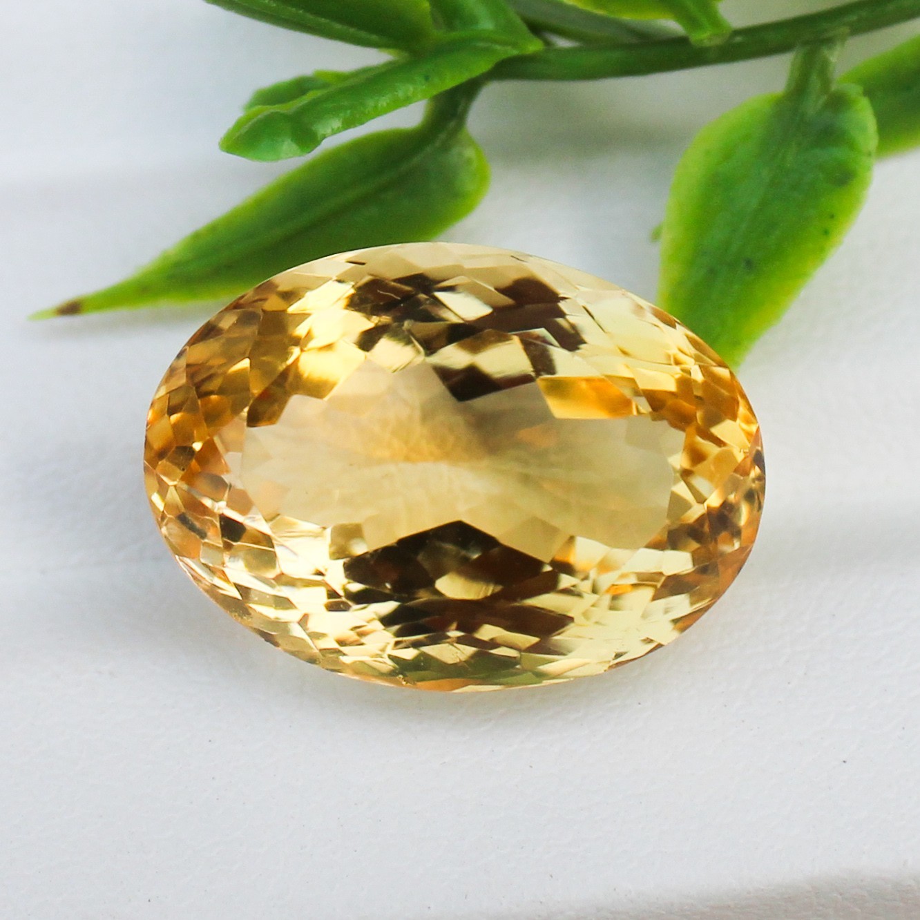 Natural Faceted Yellow Citrine For Jeweller Making 18.00 Carats One 19x13x11 mm