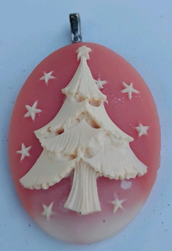 Christmas Tree Resin Cameo 40x30mm Holiday Theme Cabochon Carnelian Ivory