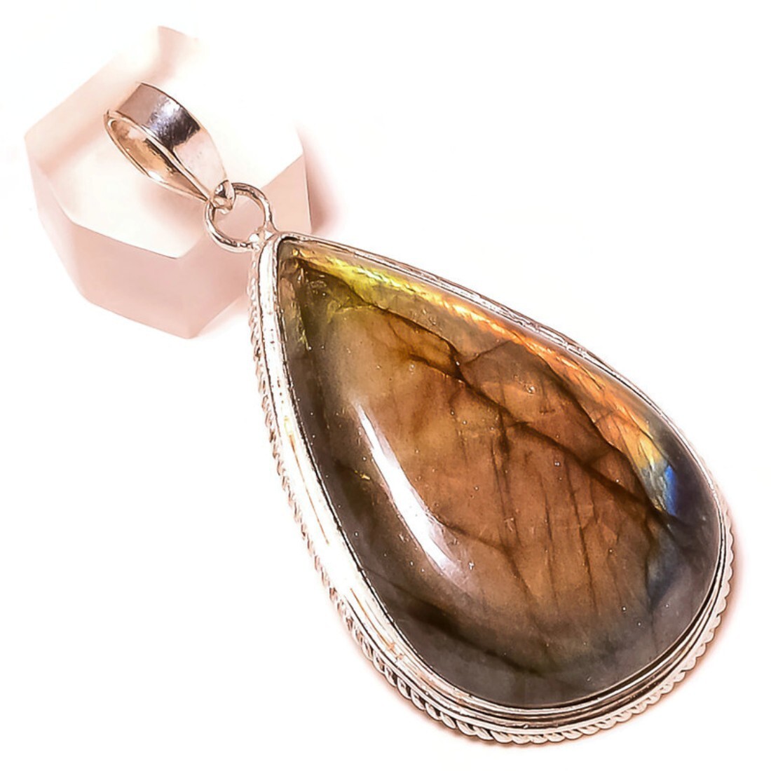 Flashy Labradorite Cabochon Gemstone 925 Silver Handmade Pendant Jewelry JJ2350