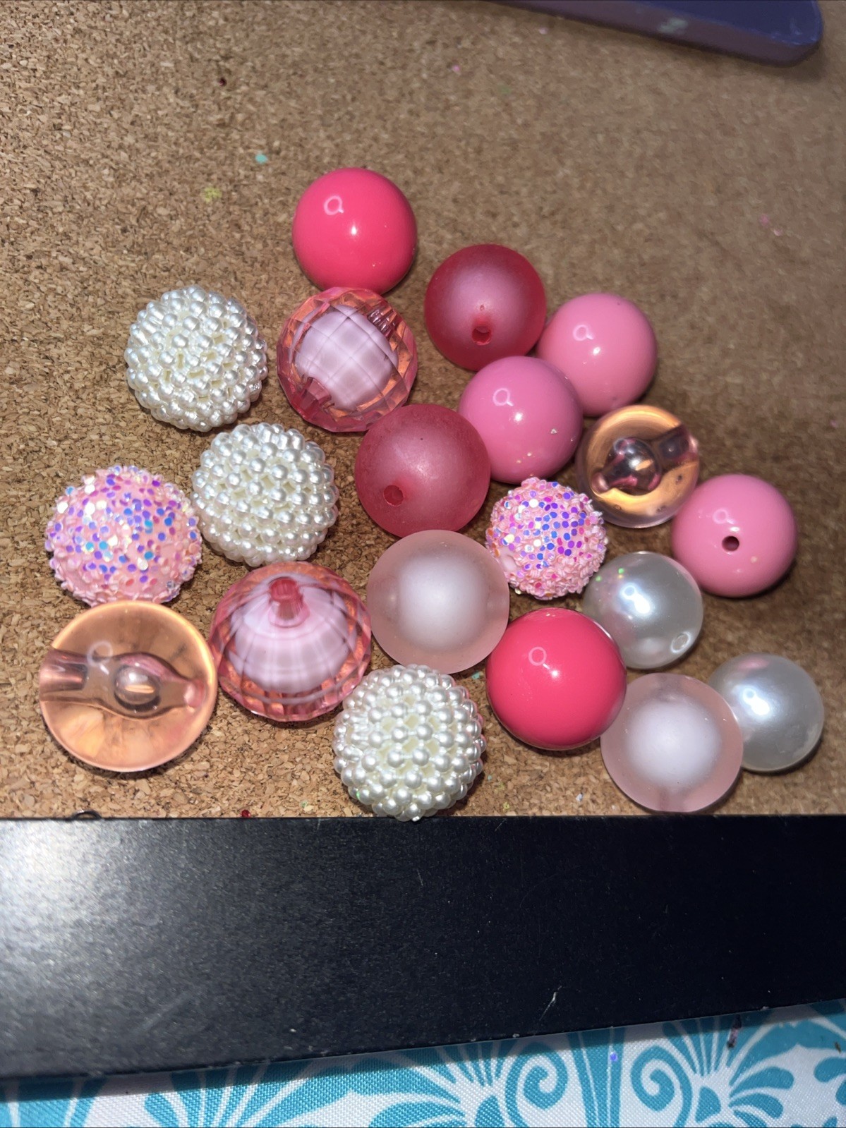 20 Pc. Pretty In Pink Bead Mix Ships From The United States Local Seller
