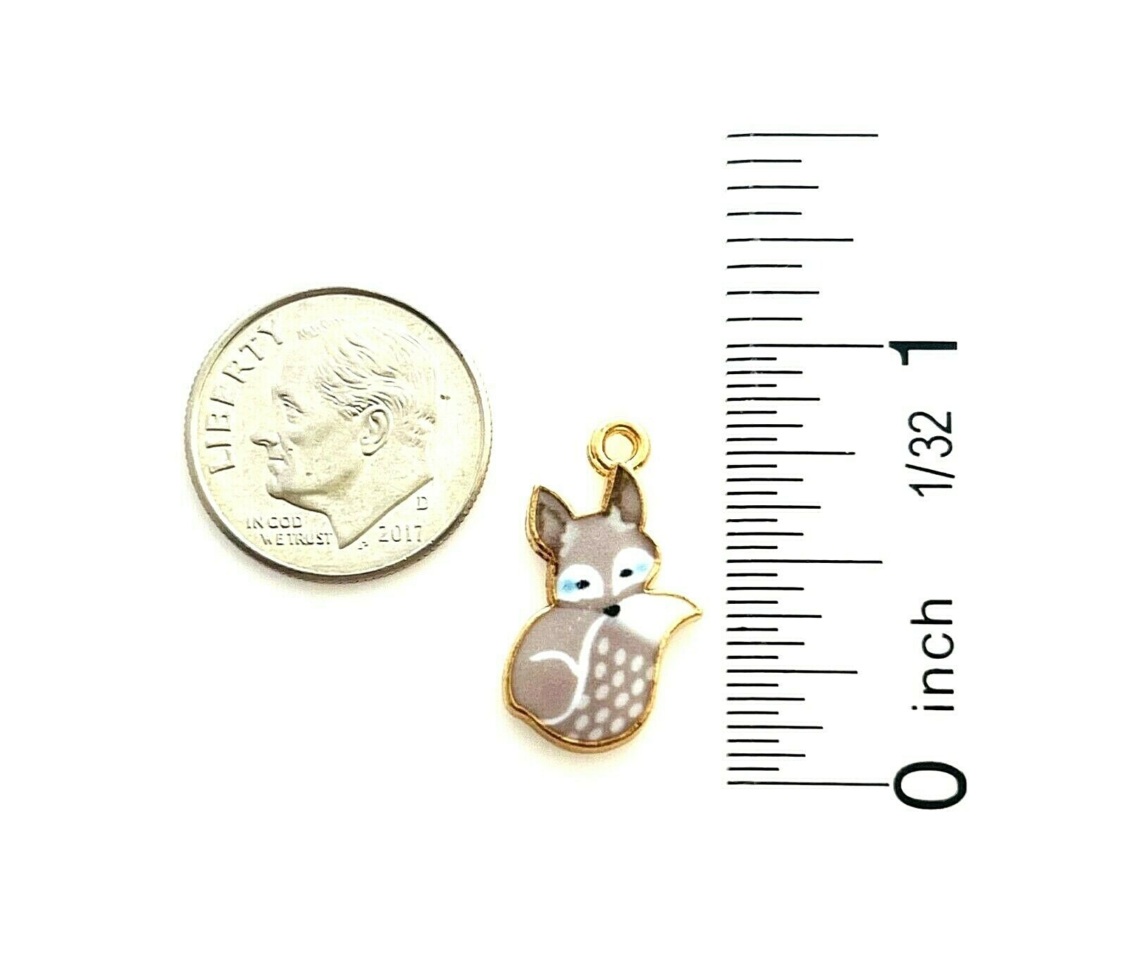 10 Grey Brown White Sleeping Fox Gold Bead Drop 19x11mm Charms Pendants