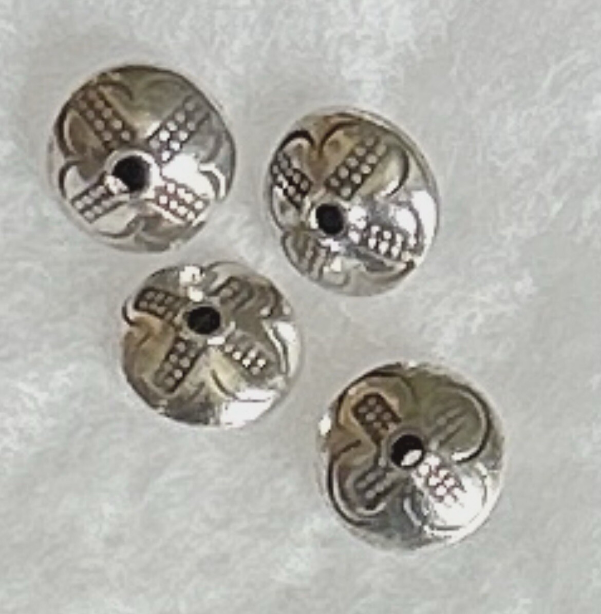 4 Hill Tribe Silver Beads From Thailand Approx 7 X 11 mm