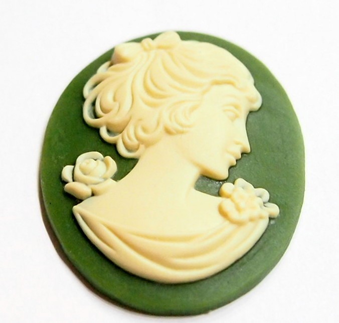 4 of 40x30mm Cream over Green Victorian Art Deco Shy Short Hair Women Cameos