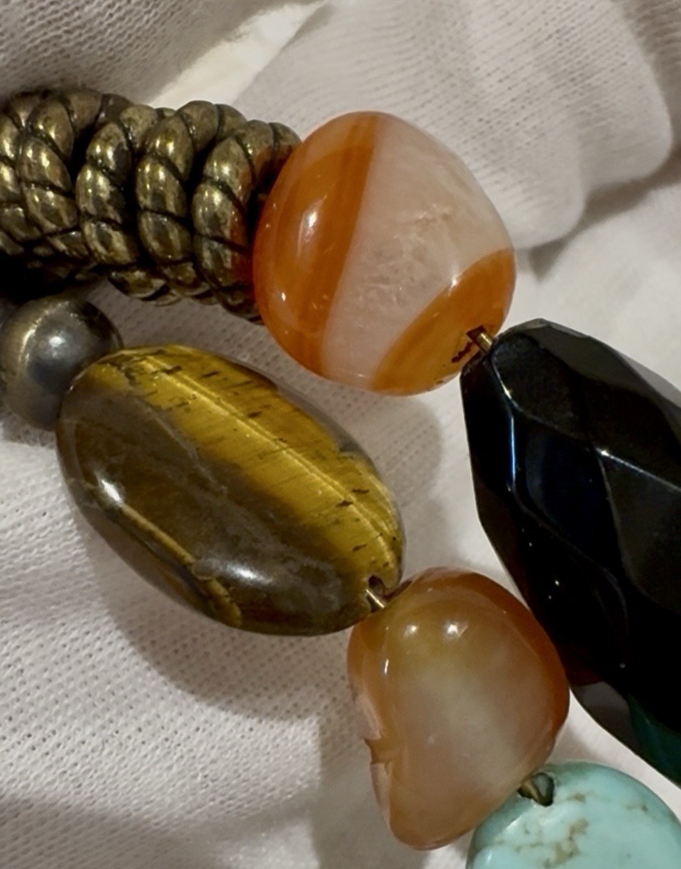 Crafting Mixed Beads Howlite Tigereye Agates Magnetic Metal Beads 20” Coil Look