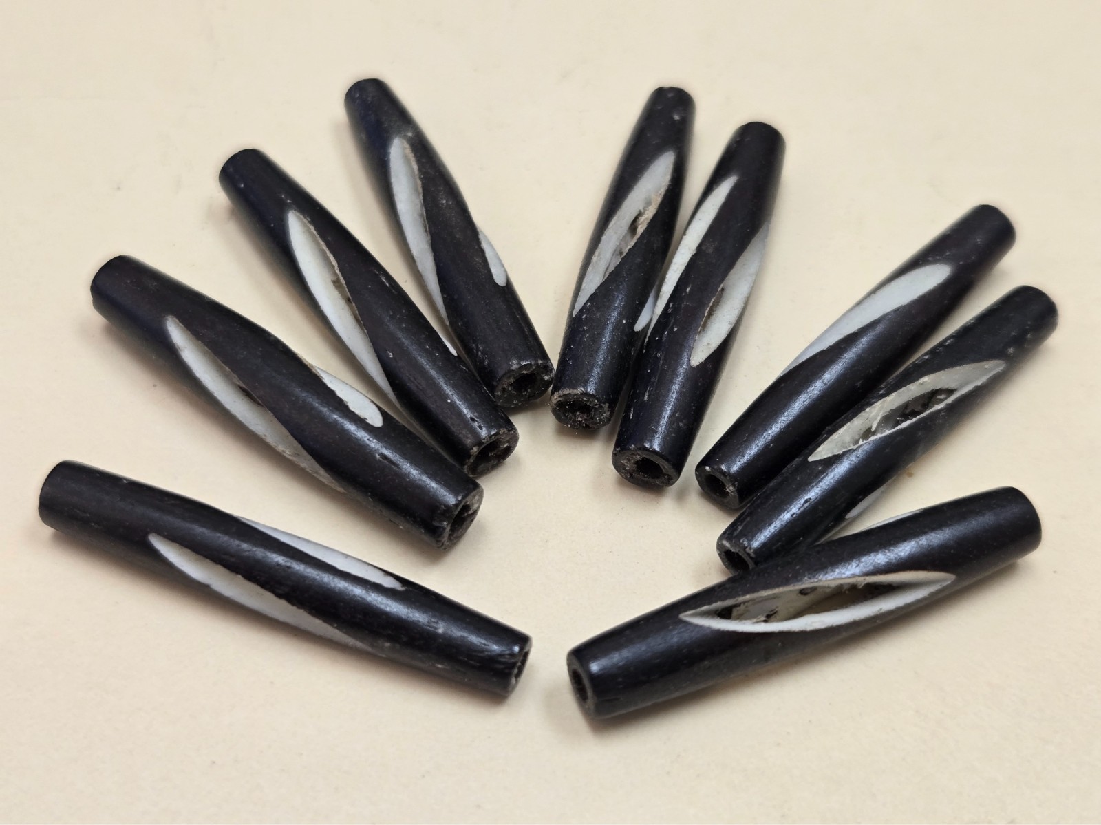 50 PCS DARK BROWN CARVED BUFFALO BONE PIPE TUBE BEADING BEADS 1 1/2″
