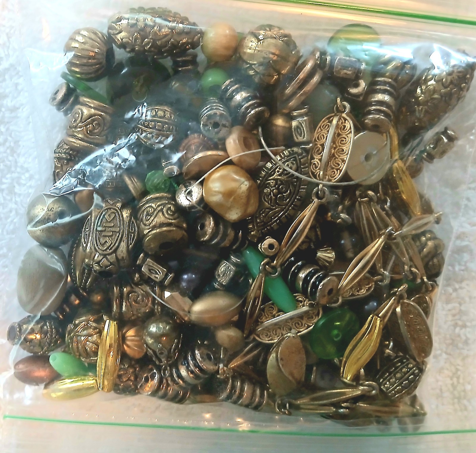100’s Of Beads! One Lot Of 10 Zip Bags, ABOUT 8 POUNDS! A crafter’s paradise.