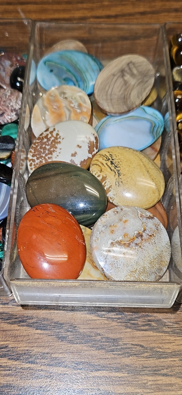 Vintage Lot Of Polished Gem Stones, Honey Tiger’s Eye Cabochons, Ect.