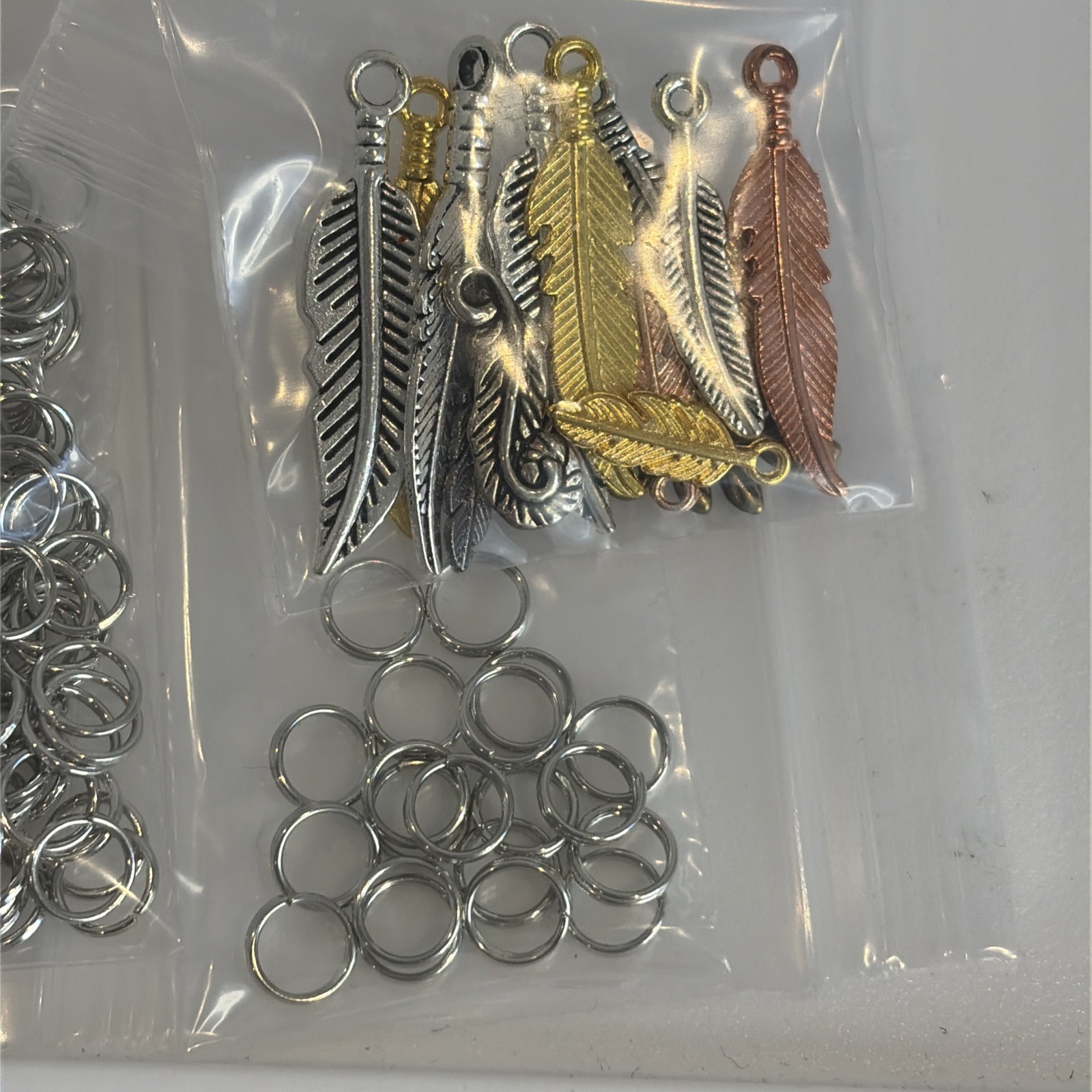 Men’s Jewelry Making Kit w/ Organizer – Stone Wood Beads Charms Paracord Elastic