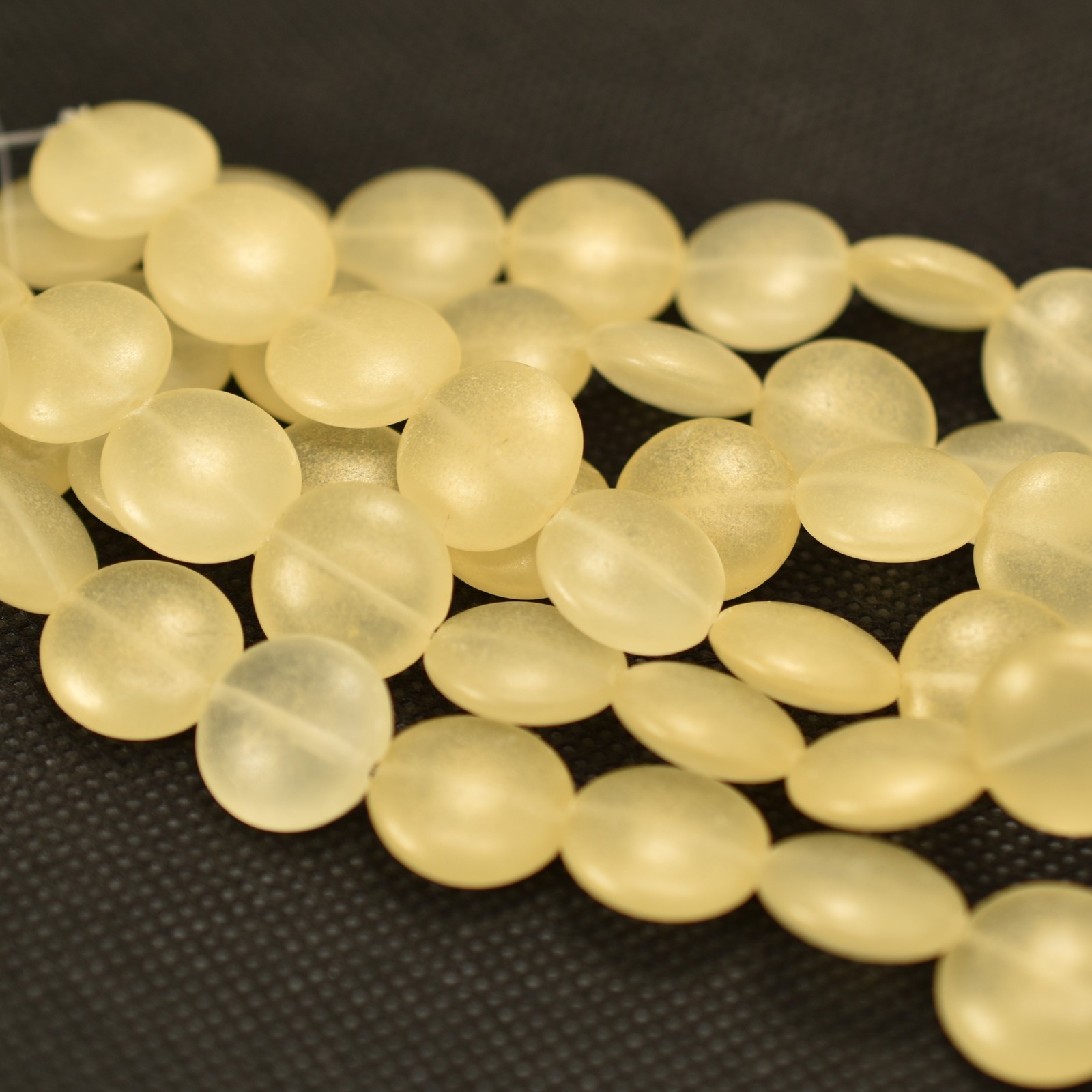 6 Beads – 14mm Cushion Round – Sueded Gold Lamé – Czech Glass