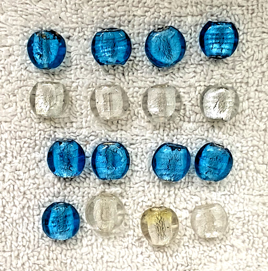 16 Vintage Bright Blue White Silver Foil Glass Flat Round Beads 1/2″ W x 1/8″
