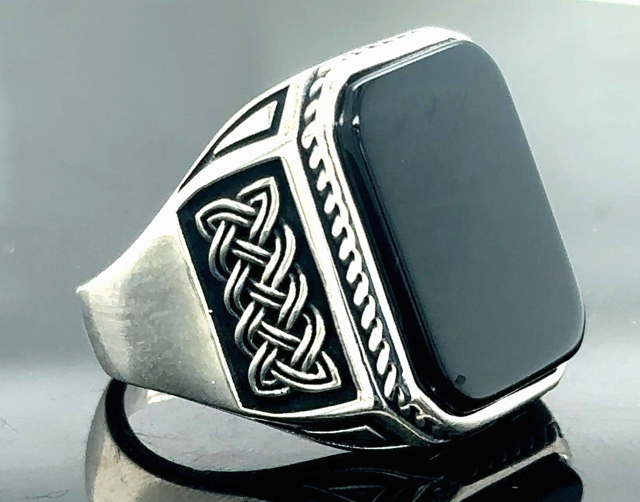 Men 925 Sterling Silver Black Onyx Ring Celtic Knot Motif State Band Handmade