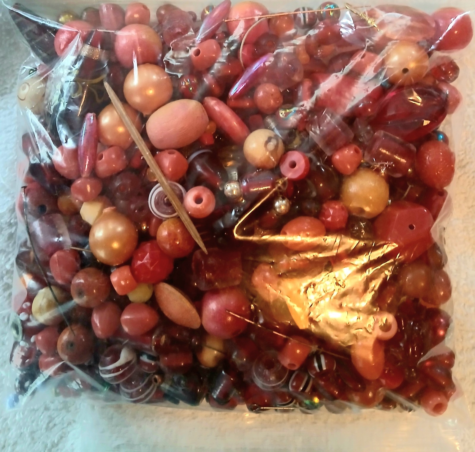100’s Of Beads! One Lot Of 10 Zip Bags, ABOUT 8 POUNDS! A crafter’s paradise.