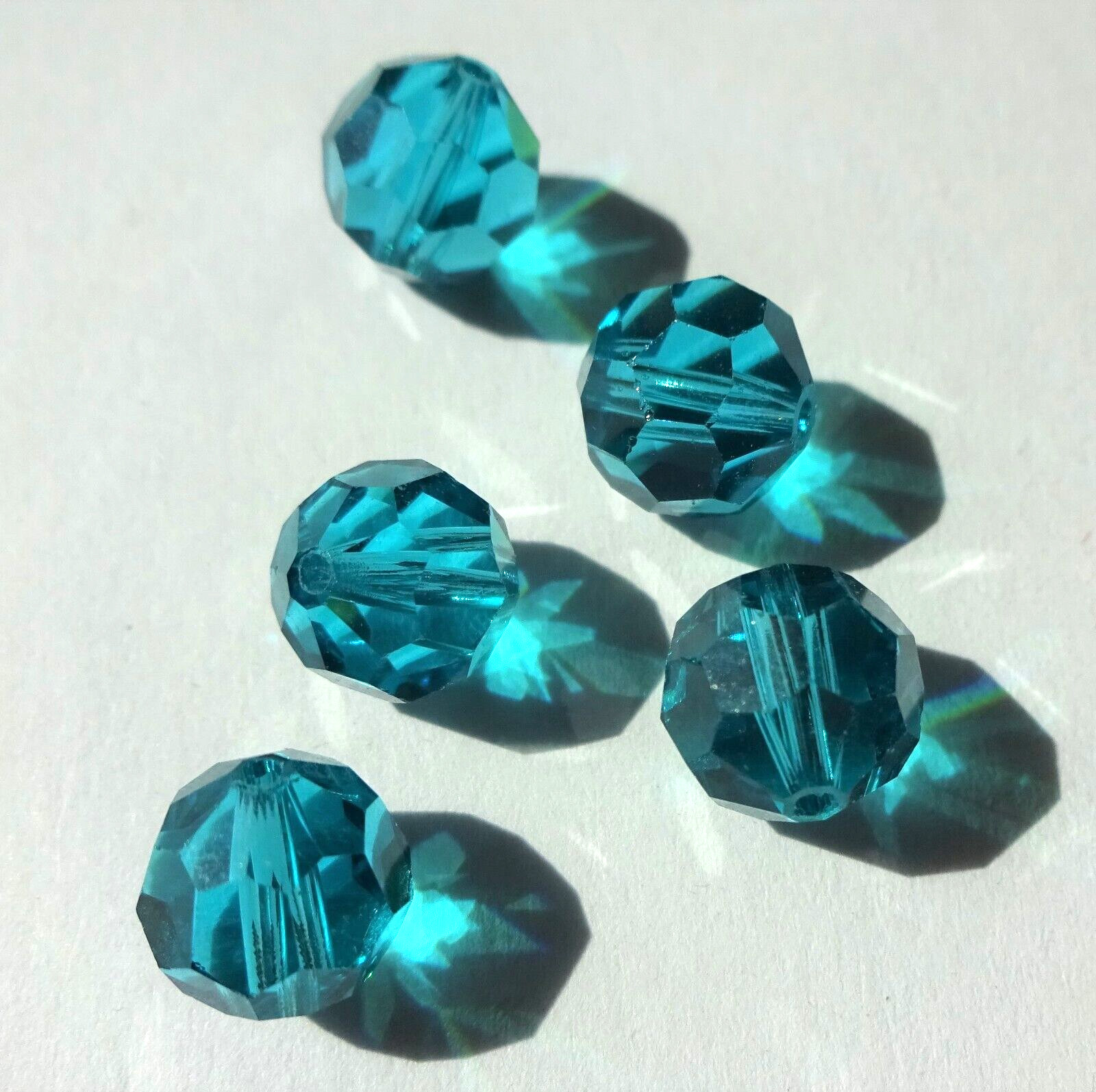 Swarovski Crystal 4mm (1,440 pcs) Blue Zircon #5000