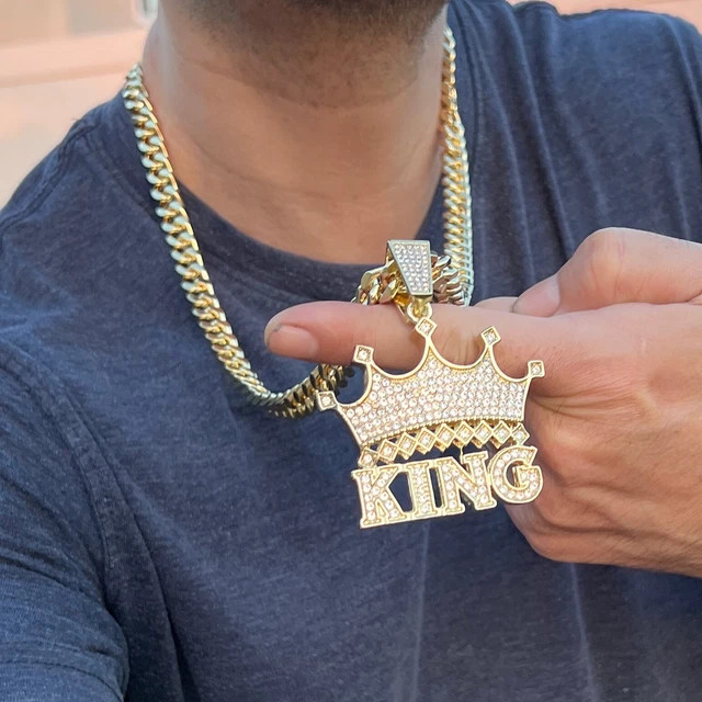Men’s 925 Silver 14K Yellow Gold Plated Crown King Hip Hop Pendant