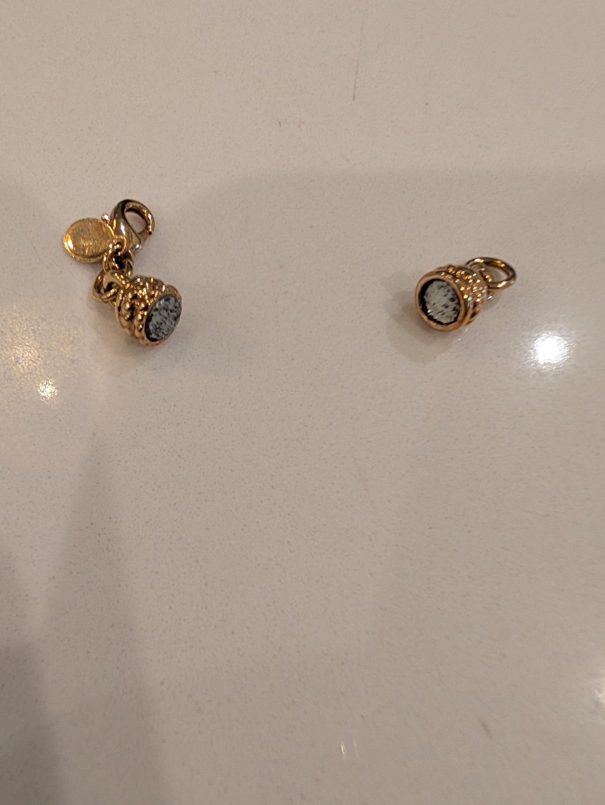KIRKS FOLLY 1.5″ Gold Tone Magnetic Clasp