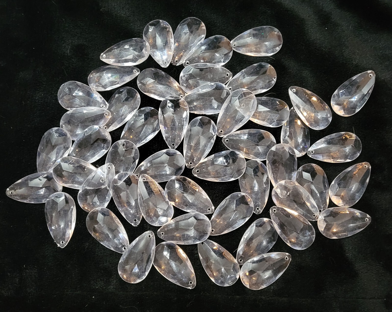 Lot Of 50 Plastic Acrylic Teardrop 2″ Long Focal Tear Drop Bead Charms
