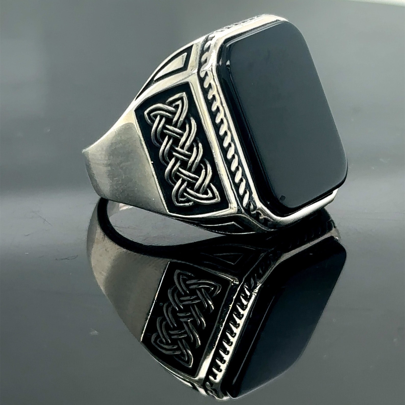 Men 925 Sterling Silver Black Onyx Ring Celtic Knot Motif State Band Handmade