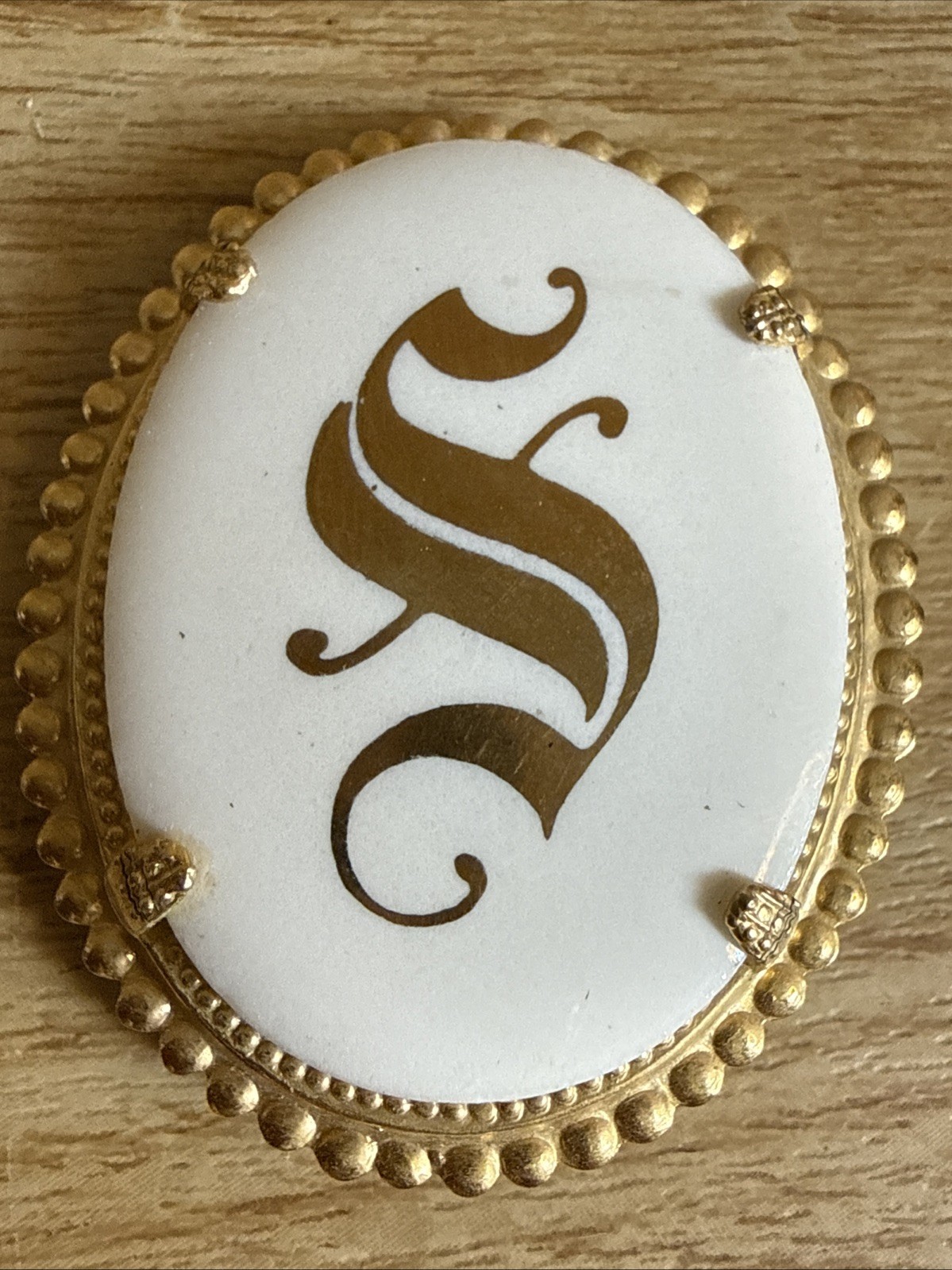 1970’s “S” Monogrammed Jewelry Bolo Tie Brooch White China Gold Tone