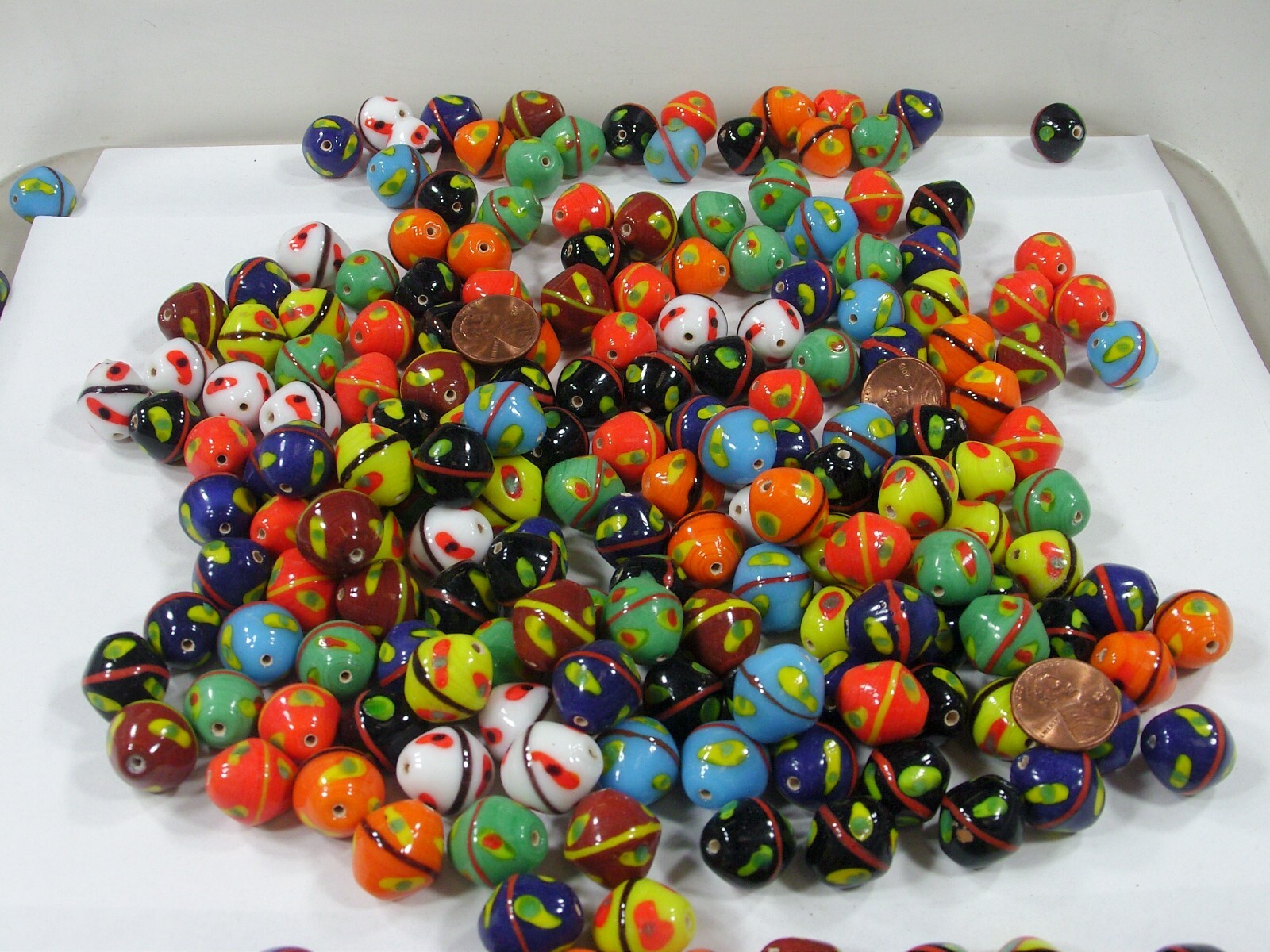 2 Pounds (16mm) India Handmade Multicolor Flower Design Glass Beads (CFT-84) ⭐