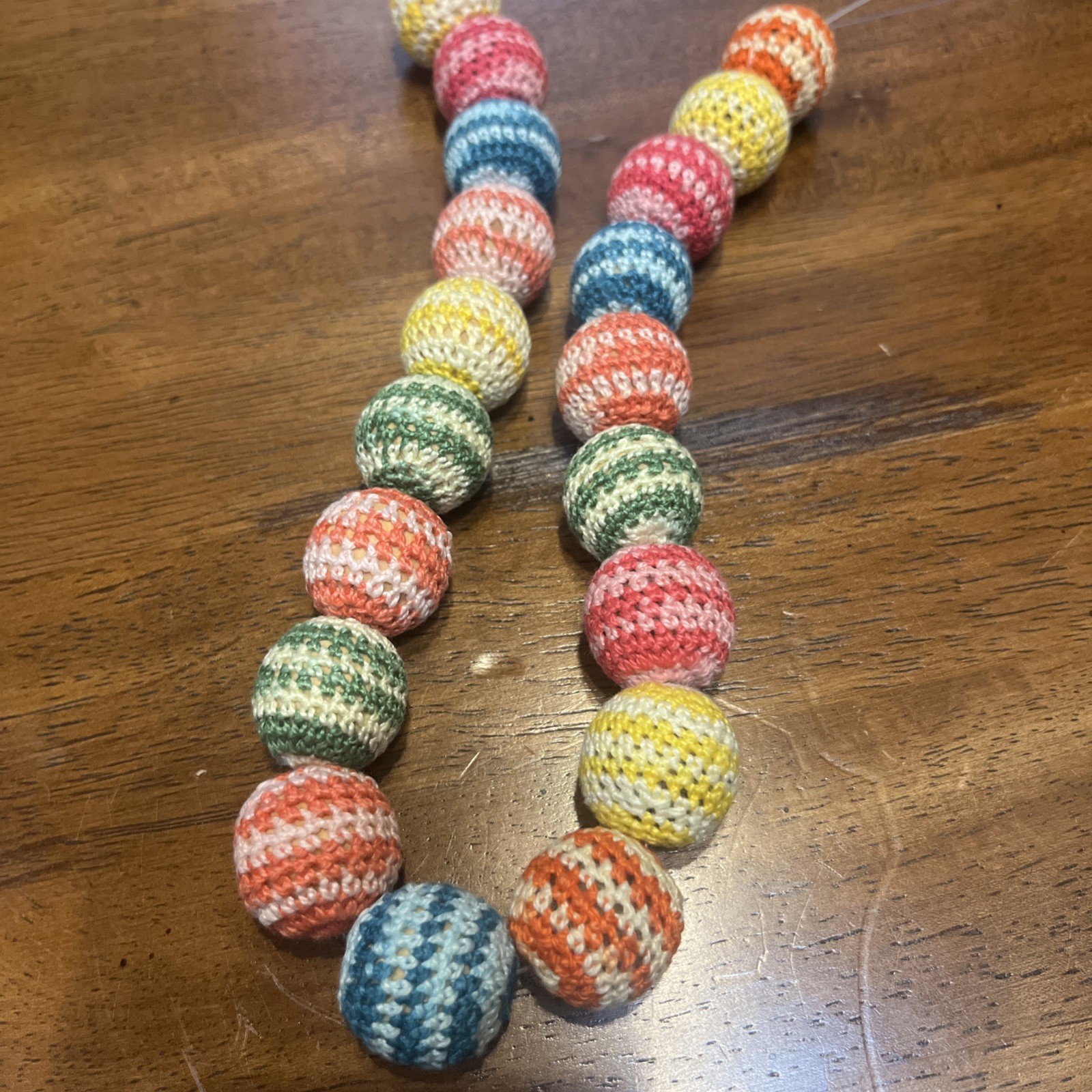 16Piece Lot Of 23mm Crochet Beads Crocheted Cover Beads Vintage Variegated