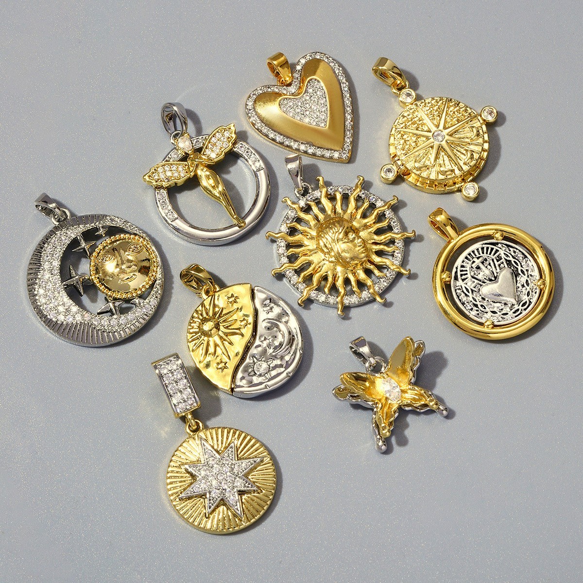 1PC Waterproof Gold Plated Stainless Steel Celestial Charm Pendant GQZ543