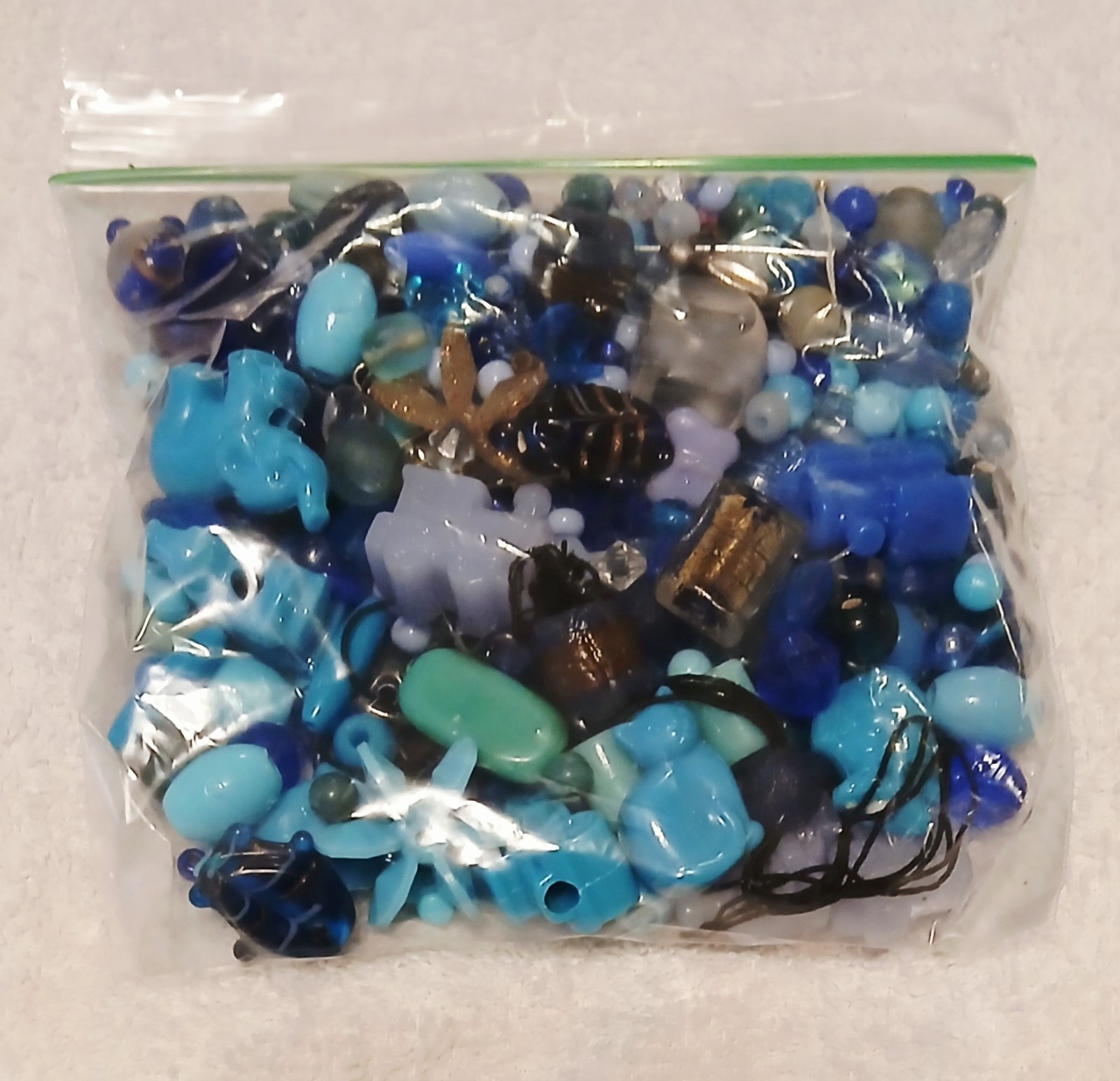 100’s Of Beads! One Lot Of 10 Zip Bags, ABOUT 8 POUNDS! A crafter’s paradise.
