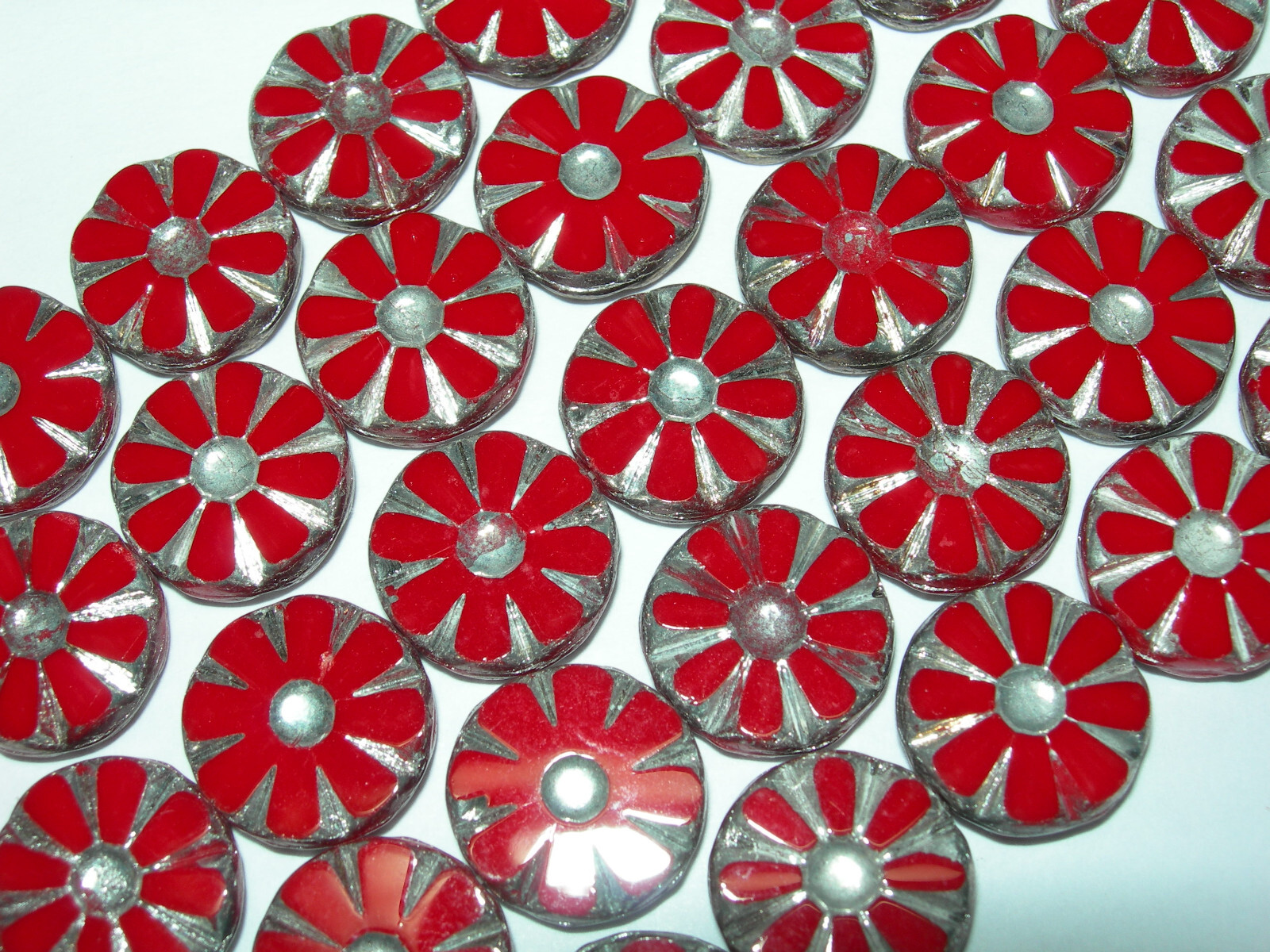 8 13mm Czech Glass Red with Bright Silver Daisy Flower Wheel Coin Beads