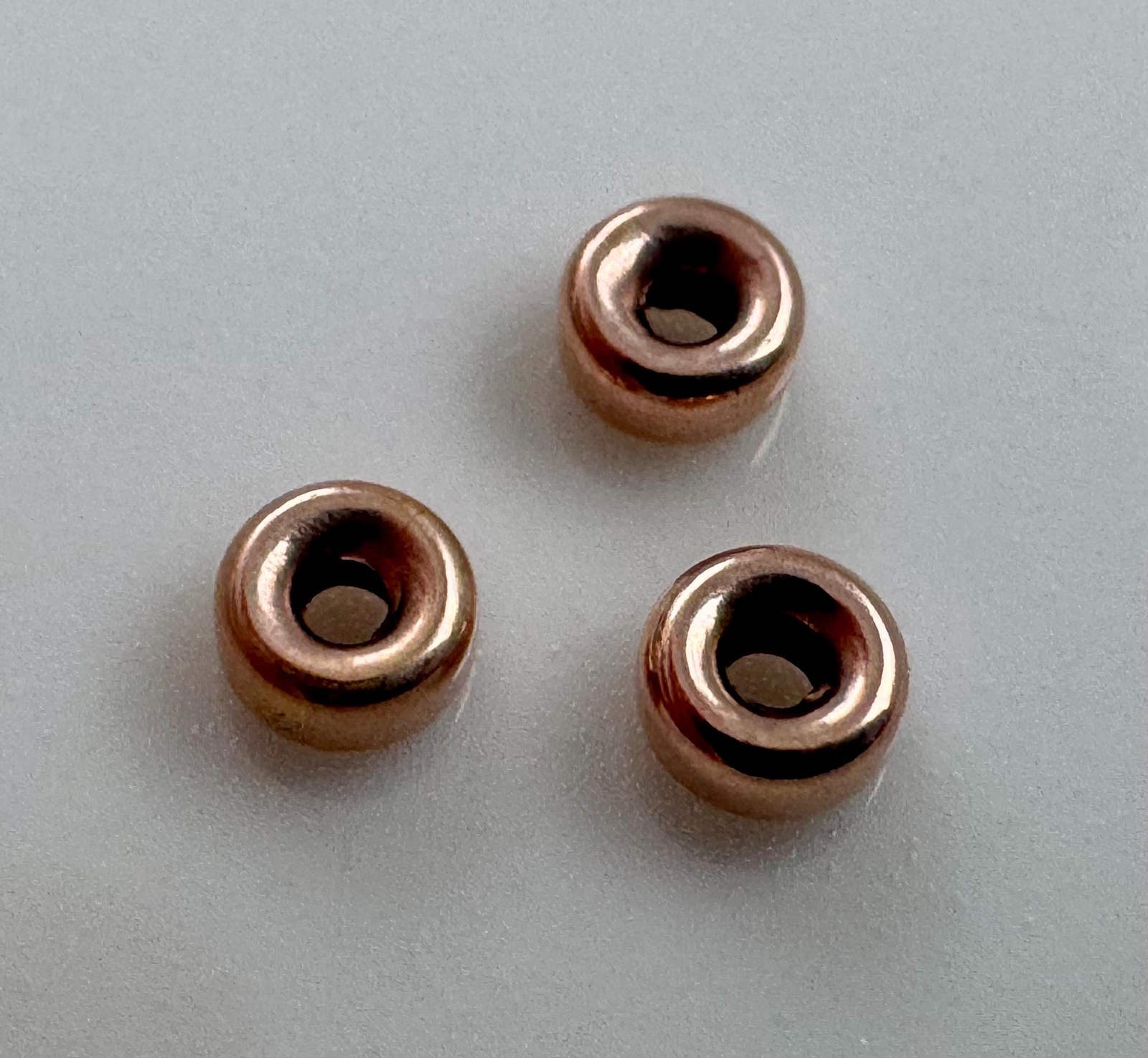 20 pcs- 3mm Roundel Spacer Bead 1mm hole size Rose Gold Filled 14K (P6467)