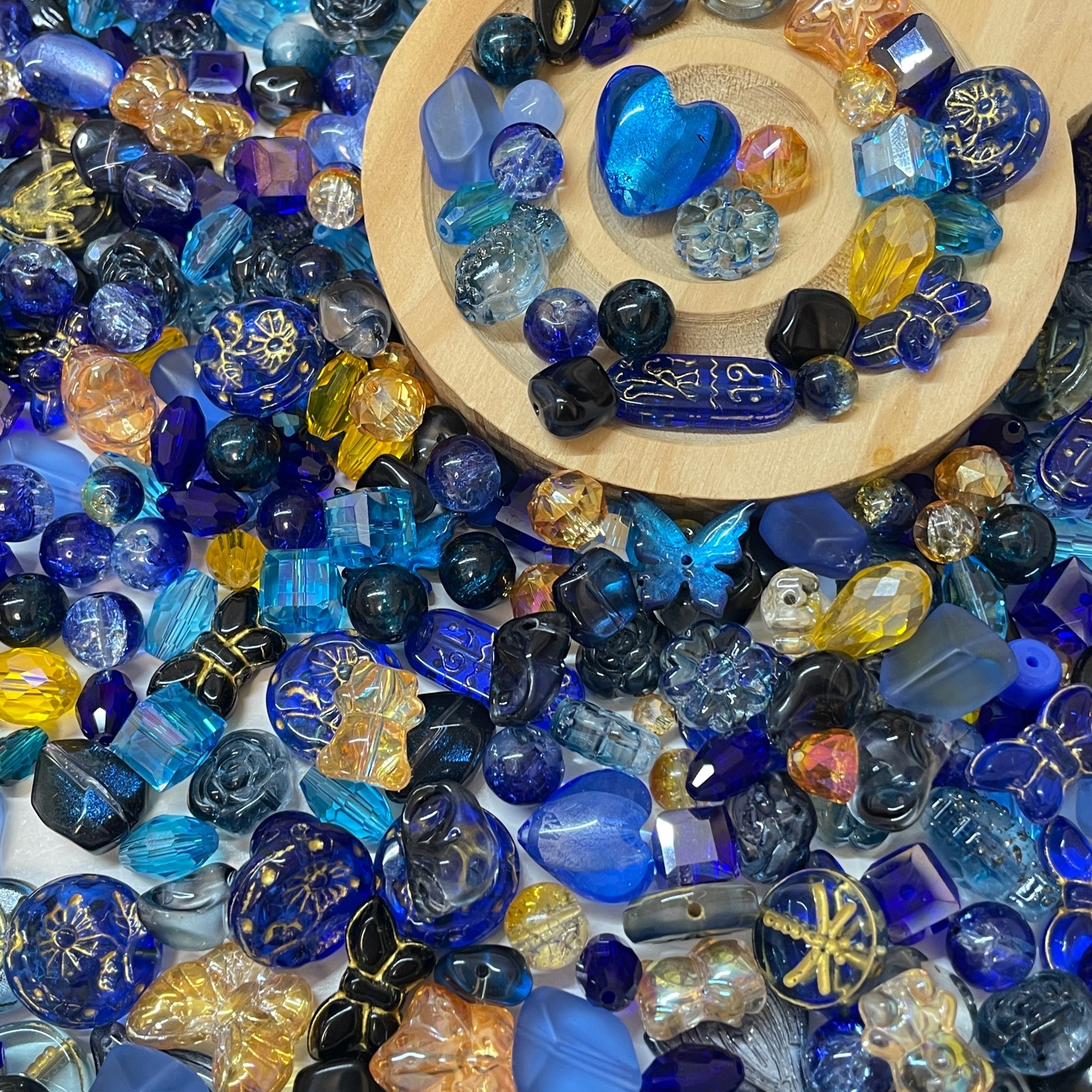 100g Handmade Glass Beads for Jewelry Making – 200 Mixed Styles Assortment
