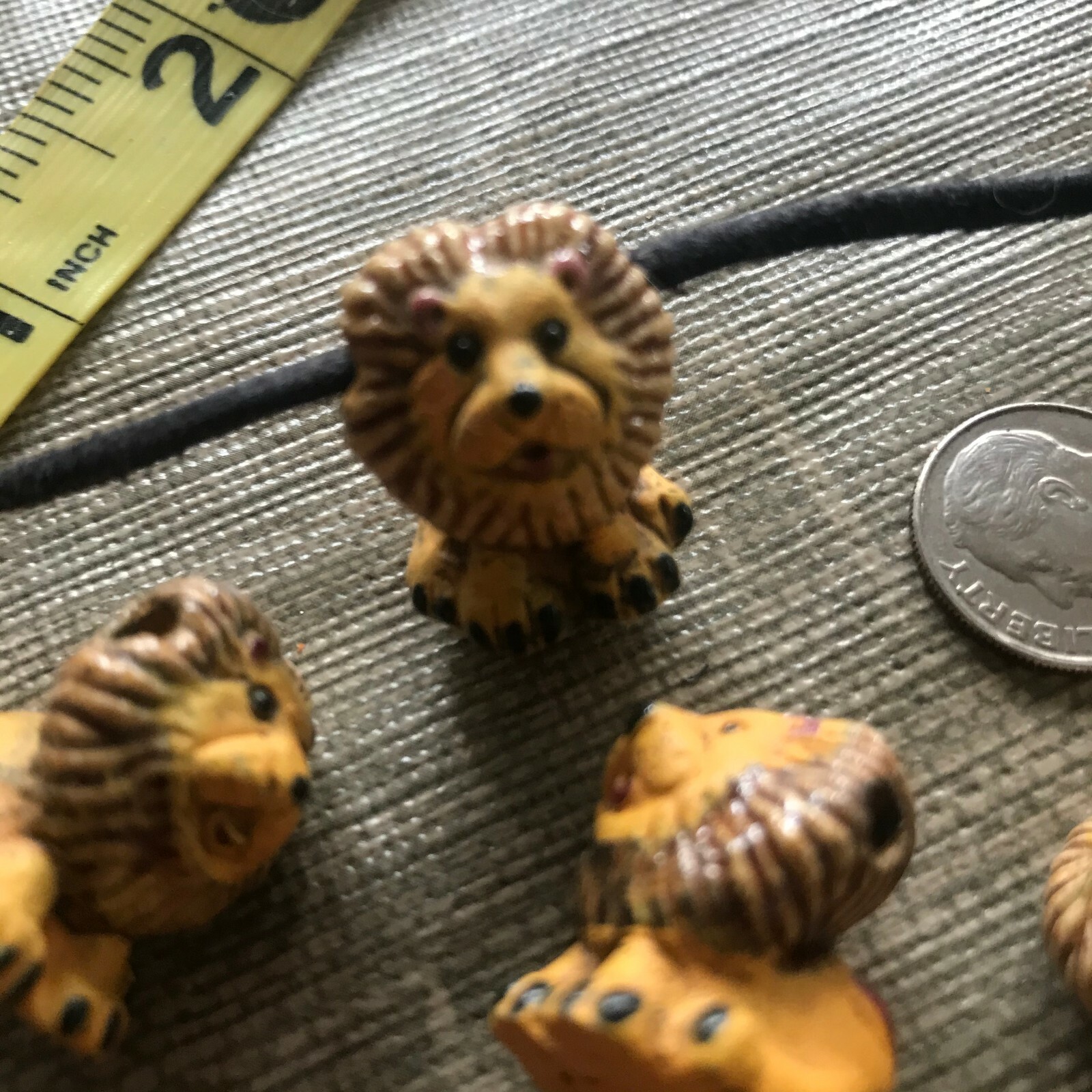 8 Animal Bead Pendants LIONS USA Artisan Made Ceramic High Quality