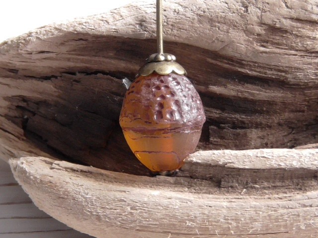 6 – 12x10mm CZECH TRANSLUCENT MATTE AMBER BROWN ACORN DARK BROWN WASH GLASS BEAD