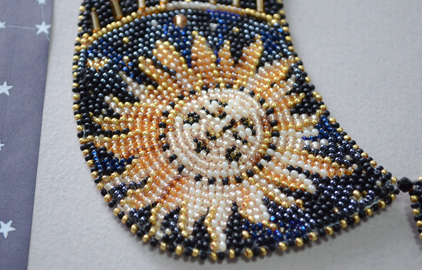 Bead Embroidery Kit. Decoration – Collar Galactic beauty