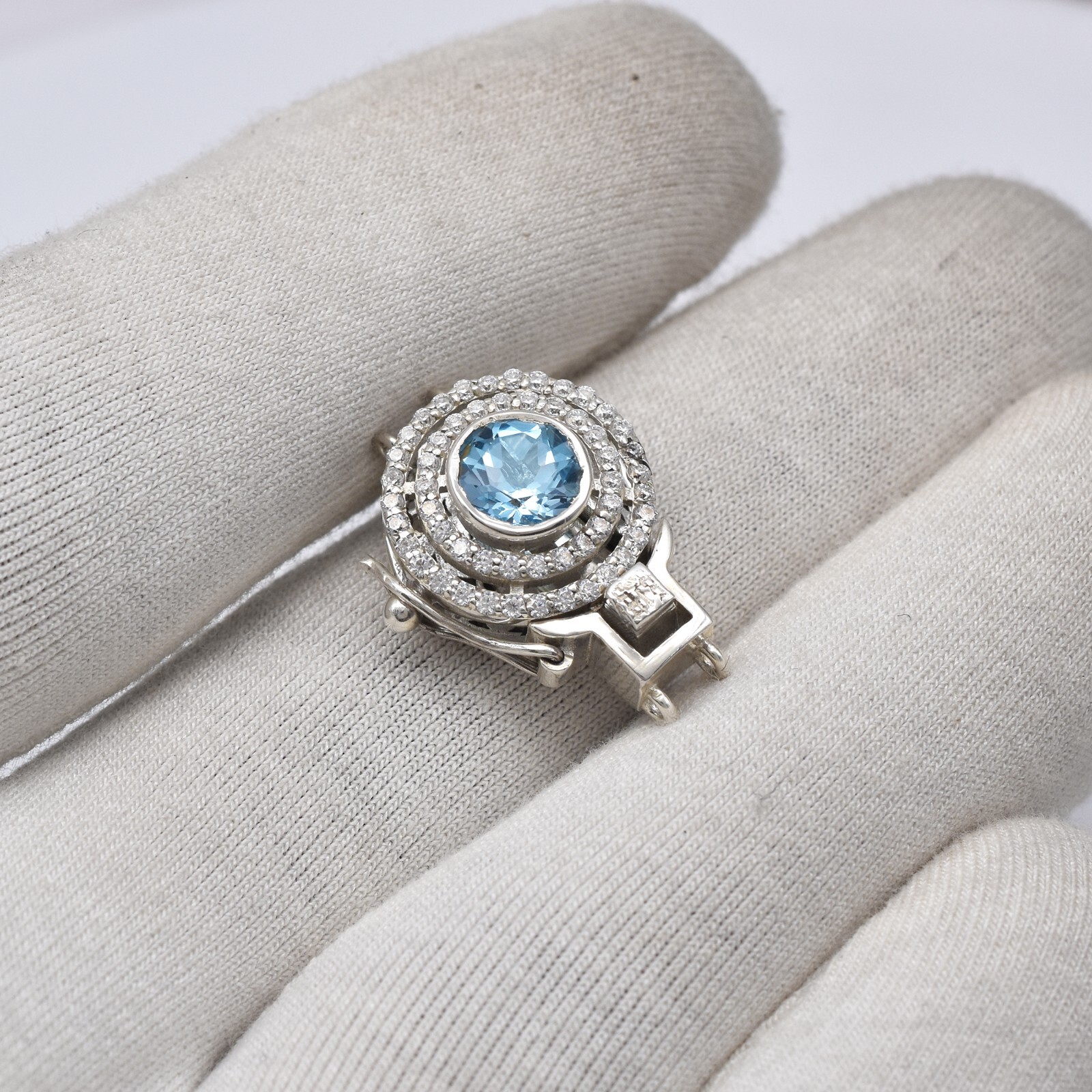 Clasp of Genuine BLUE TOPAZ /MOISSANITE/W17MM/L24.5MM/H9MM/2Sts/5.06Gram/$147.00