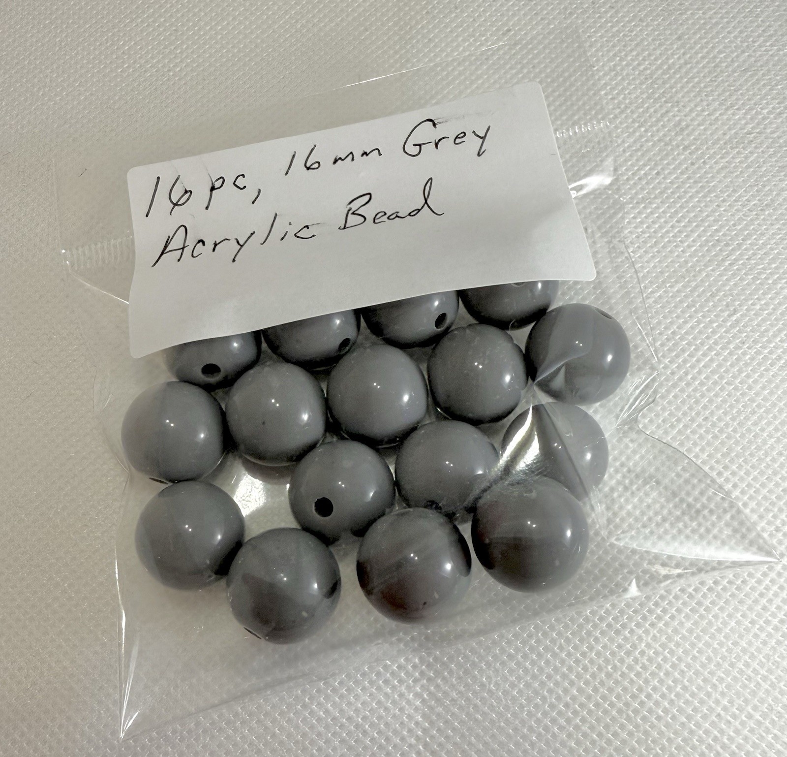 16 mm, Gray Acrylic Beads, 16 pc