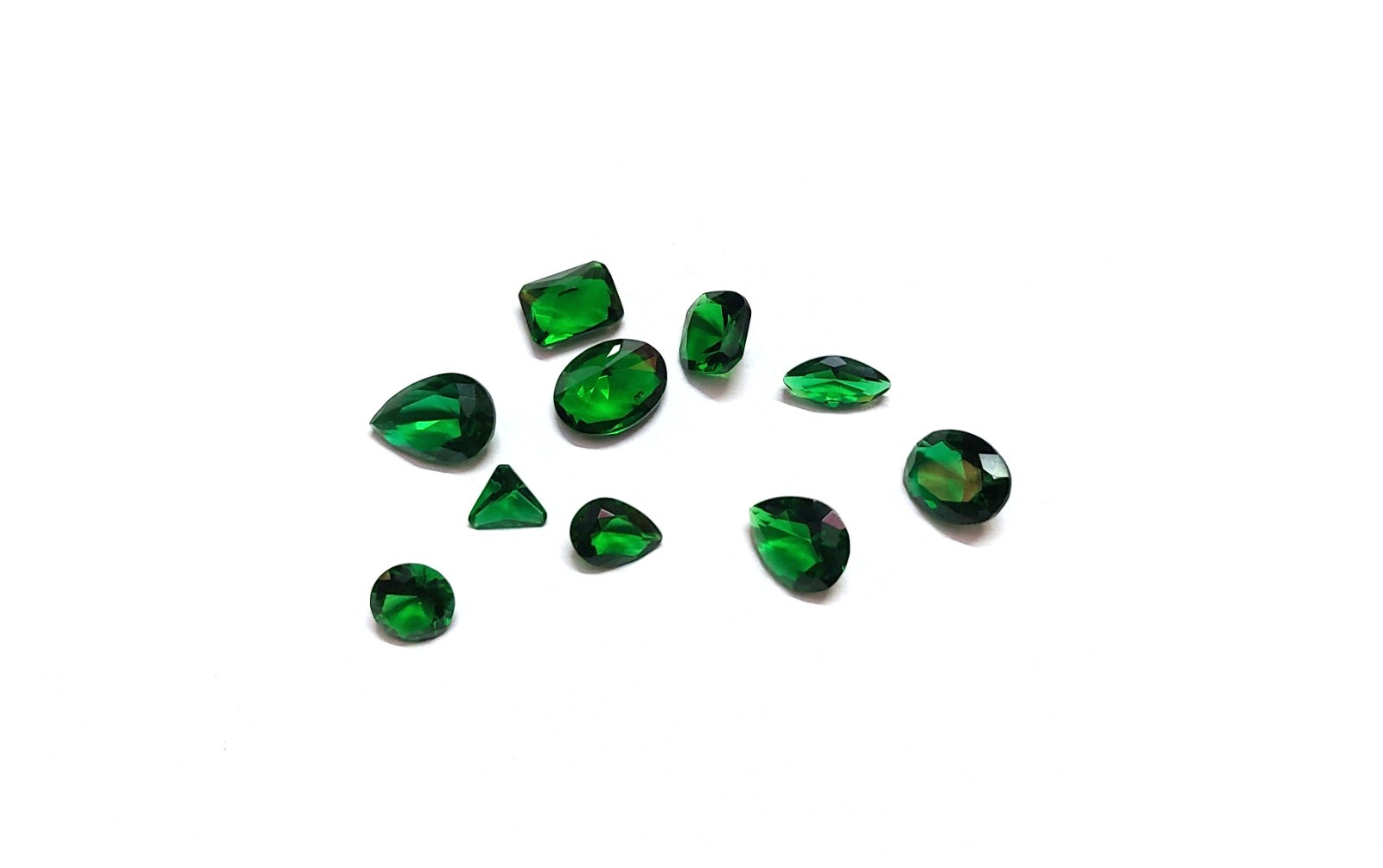 10 Pcs Chrome Diopside Color Cabochon Fancy Shape, Small Size Cabochon A46