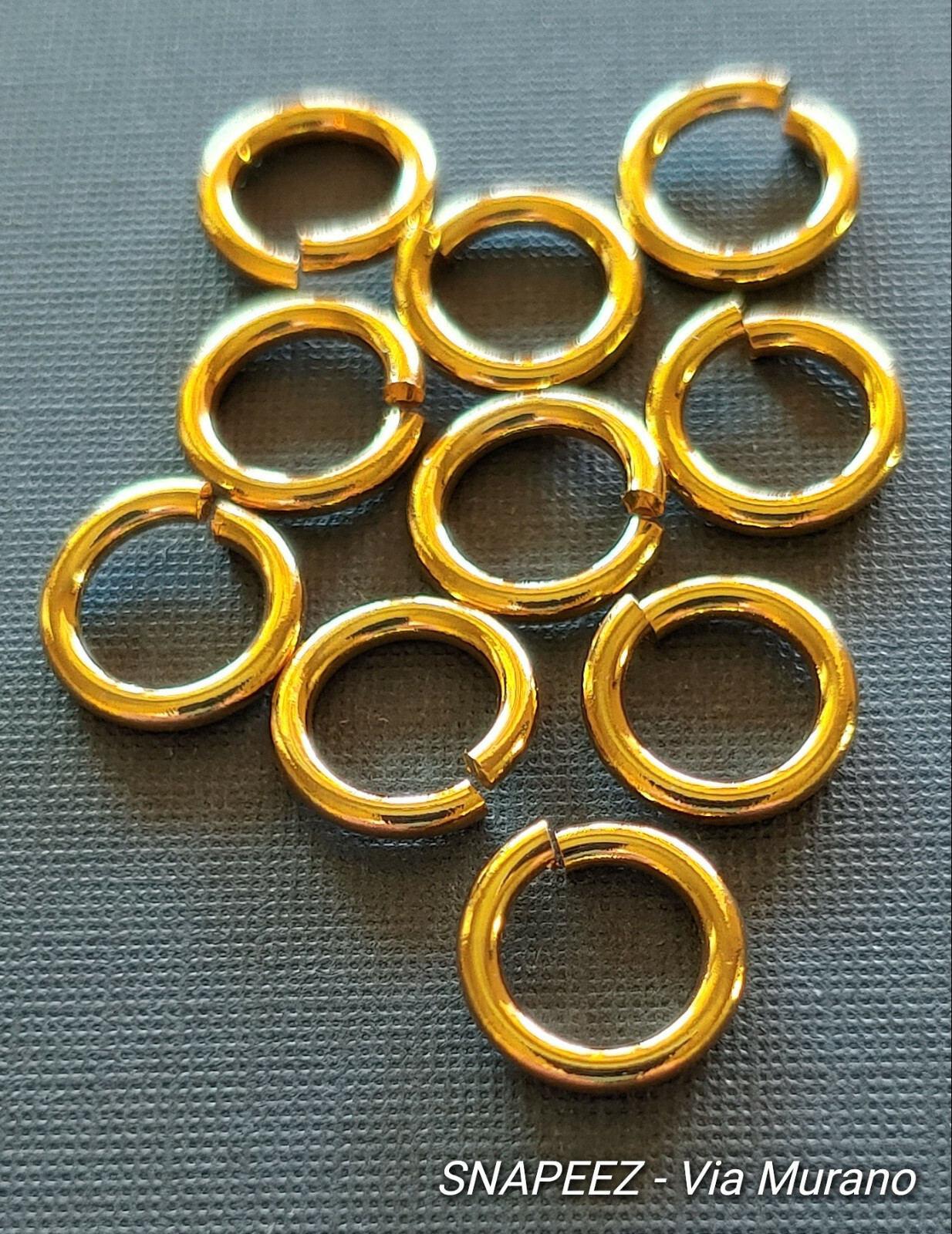 SNAPEEZ® II ULTRAPLATE® 24 kt. Gold Ring Jump Ring 10mm (10 Pk). Made in USA.