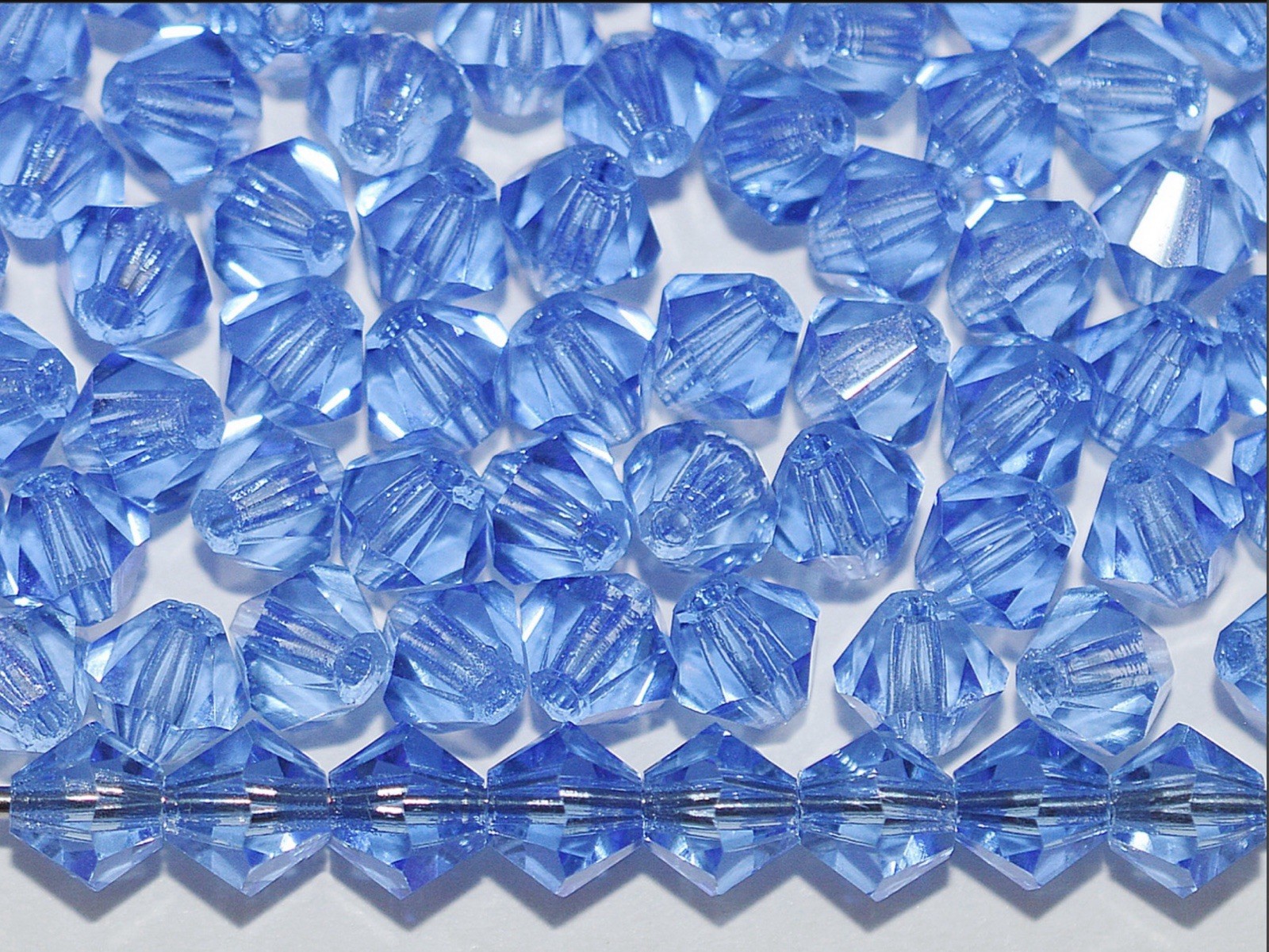 MC Beads Czech Republic Glass Sapphire 6mm Rondel 14 Gross