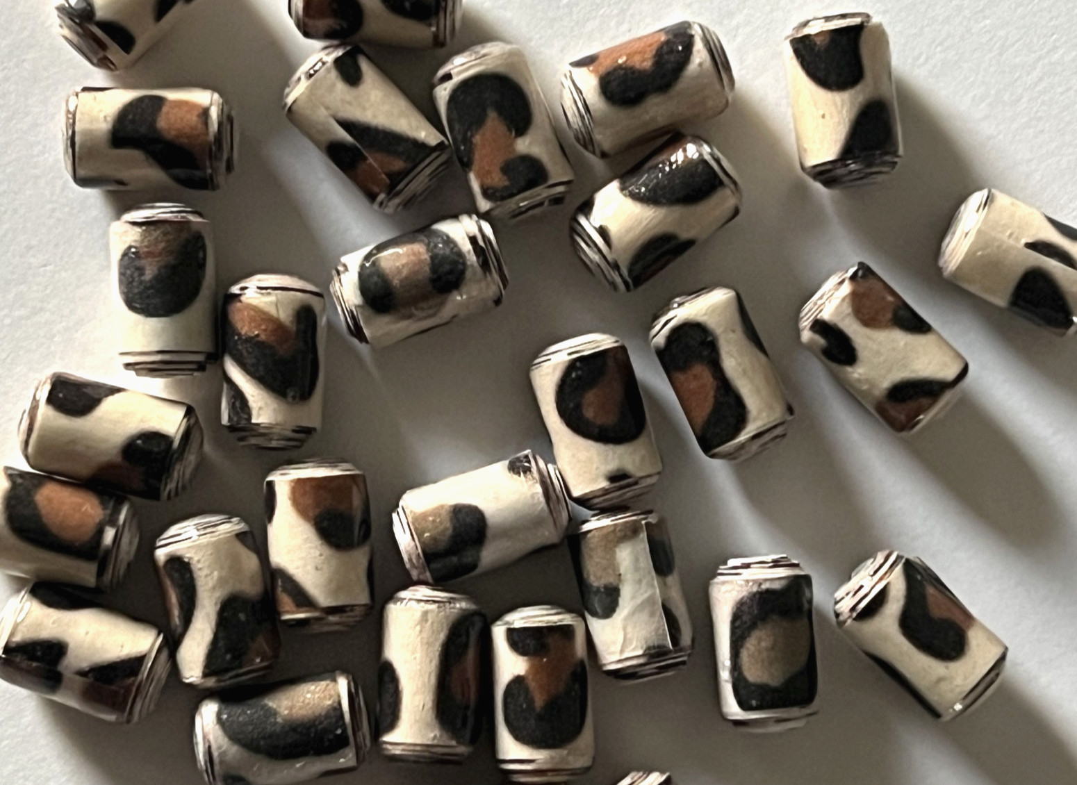 Premium Handmade Leopard Print Paper Beads — 28 Piece Lot