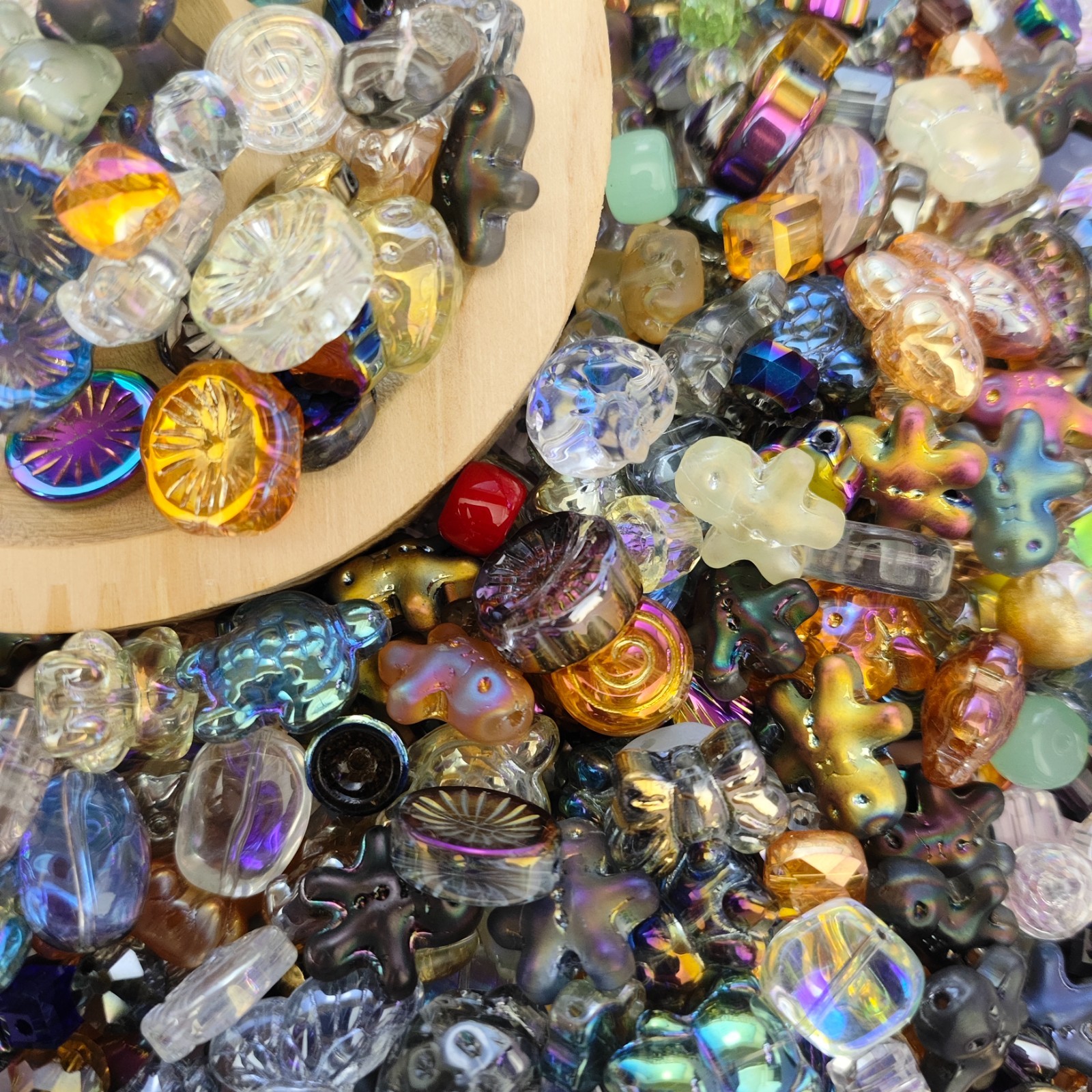 100g Handmade Glass Beads for Jewelry Making – 200 Mixed Styles Assortment