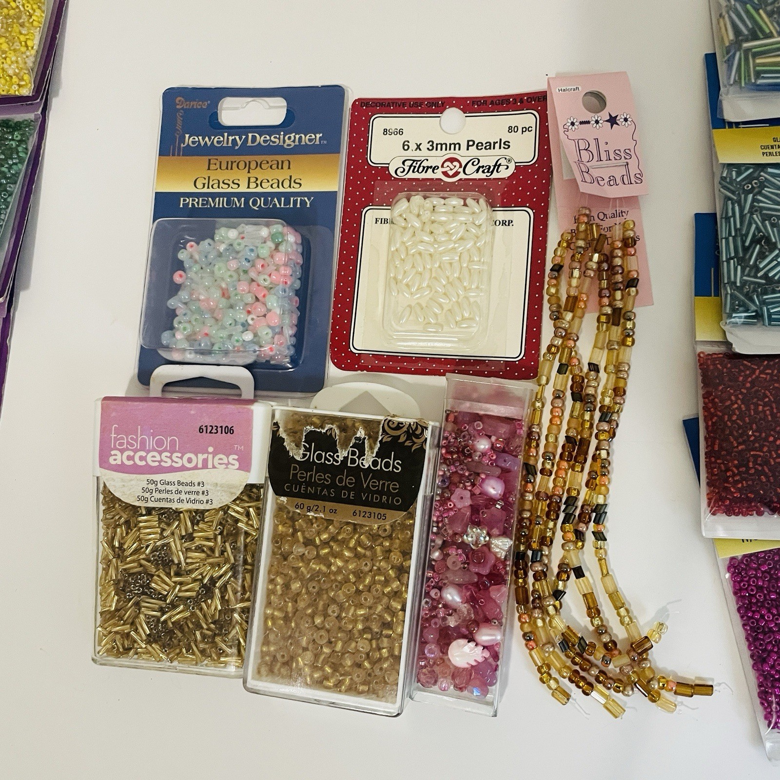 Jewelry Beads Lot Of 78 Oz (4.88 Lb) Seed & Bugle Plastic & Glass Various Colors