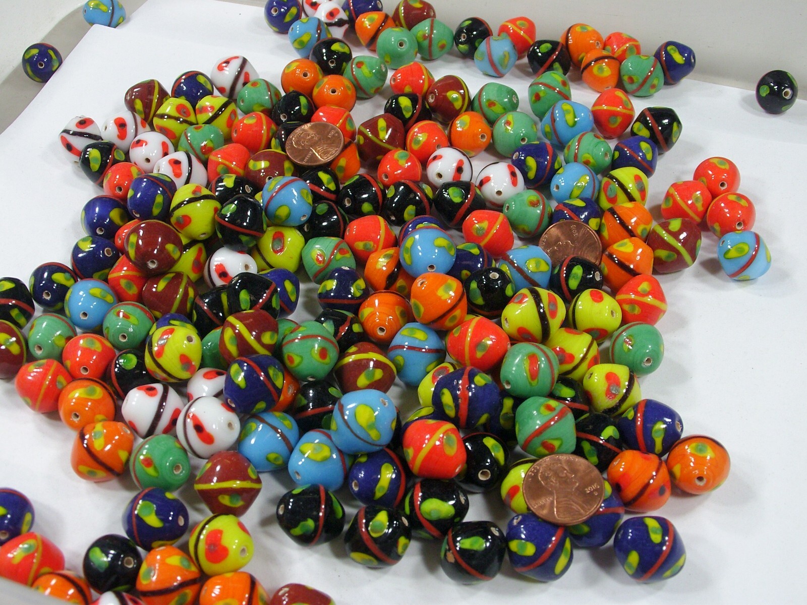 2 Pounds (16mm) India Handmade Multicolor Flower Design Glass Beads (CFT-84) ⭐