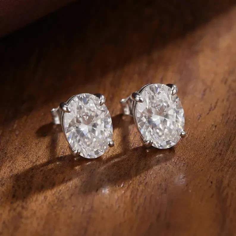 Sparkling Oval Moissanite Stud Earrings – Everyday Elegance, Bridal Jewelry Gift
