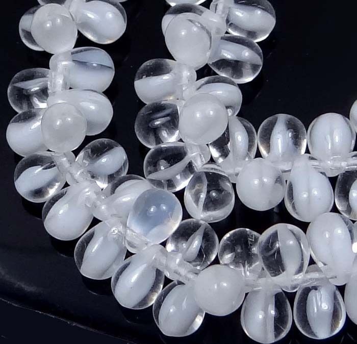 50 Czech Glass Teardrop Beads – Crystal / White 6x4mm