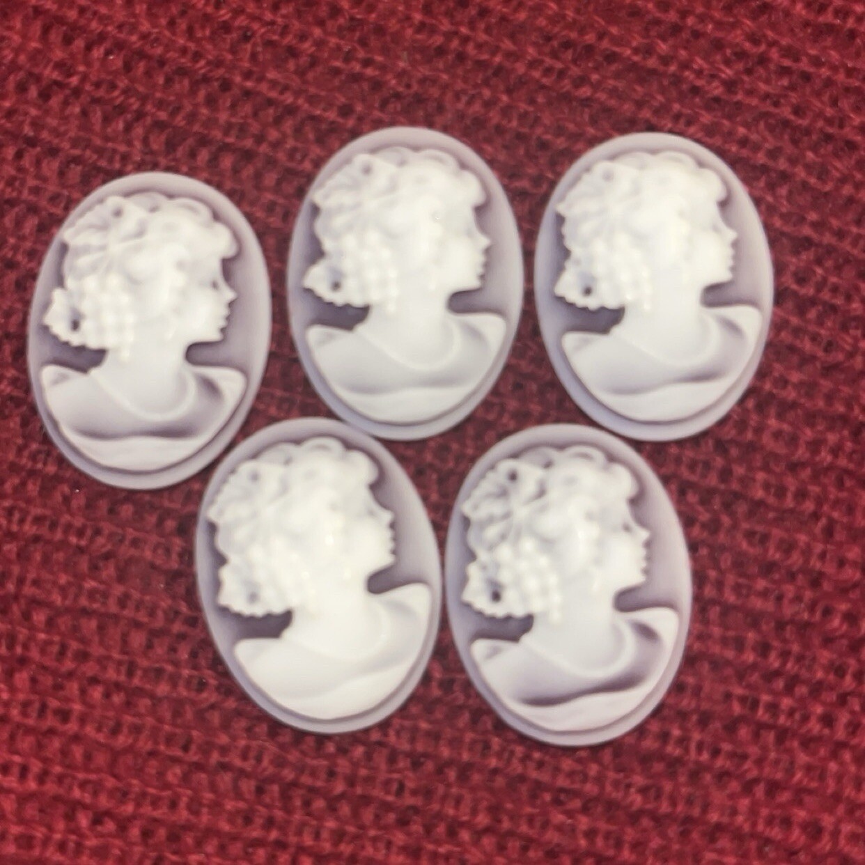 Resin Cameo Cabachons (5), DIY Jewelry, Crafts Supplies, Cameo Lot, Cabachon Lot