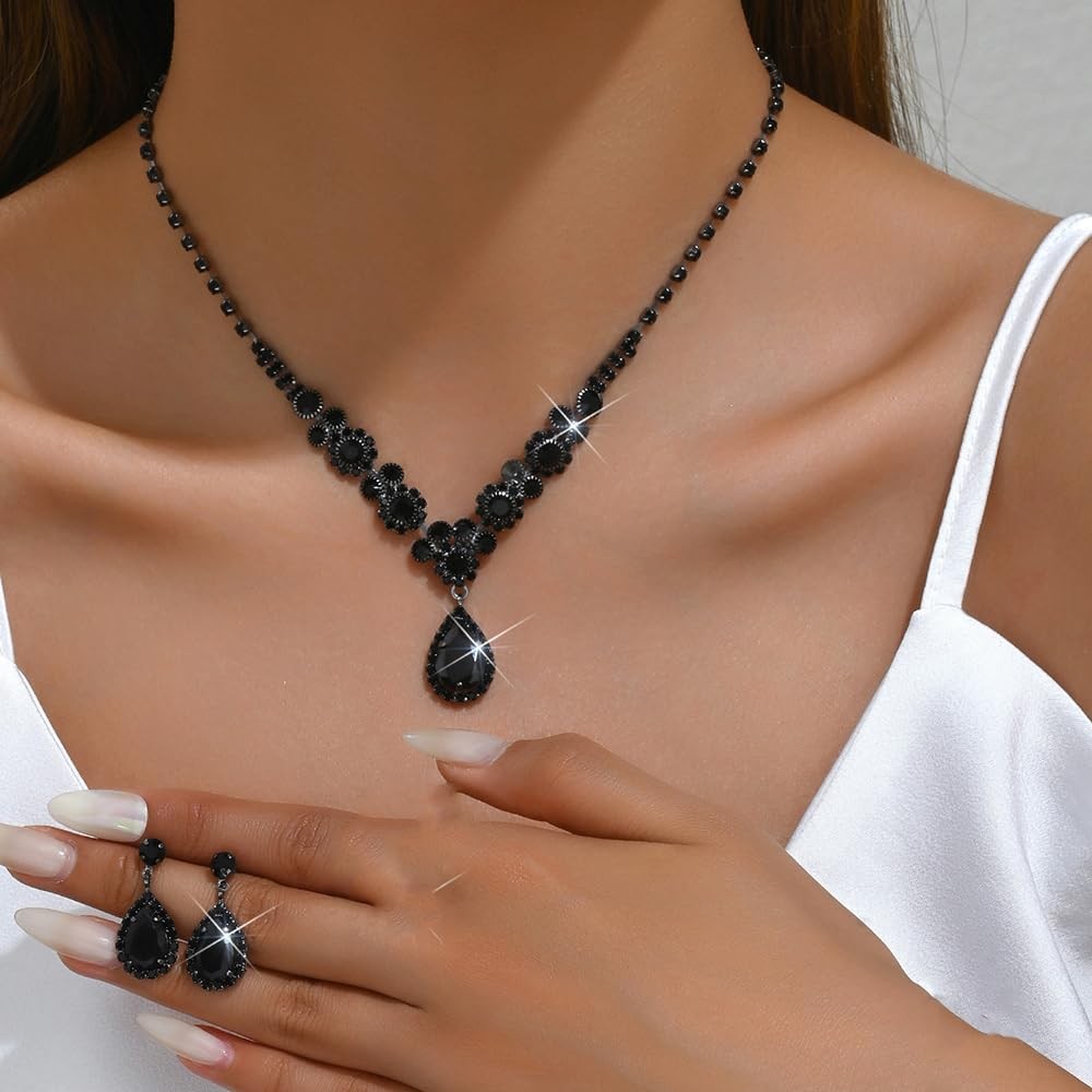 4Pcs Boho Fashion Prom Shinny Black Rhinestones Choker Necklace Earrings Bracele