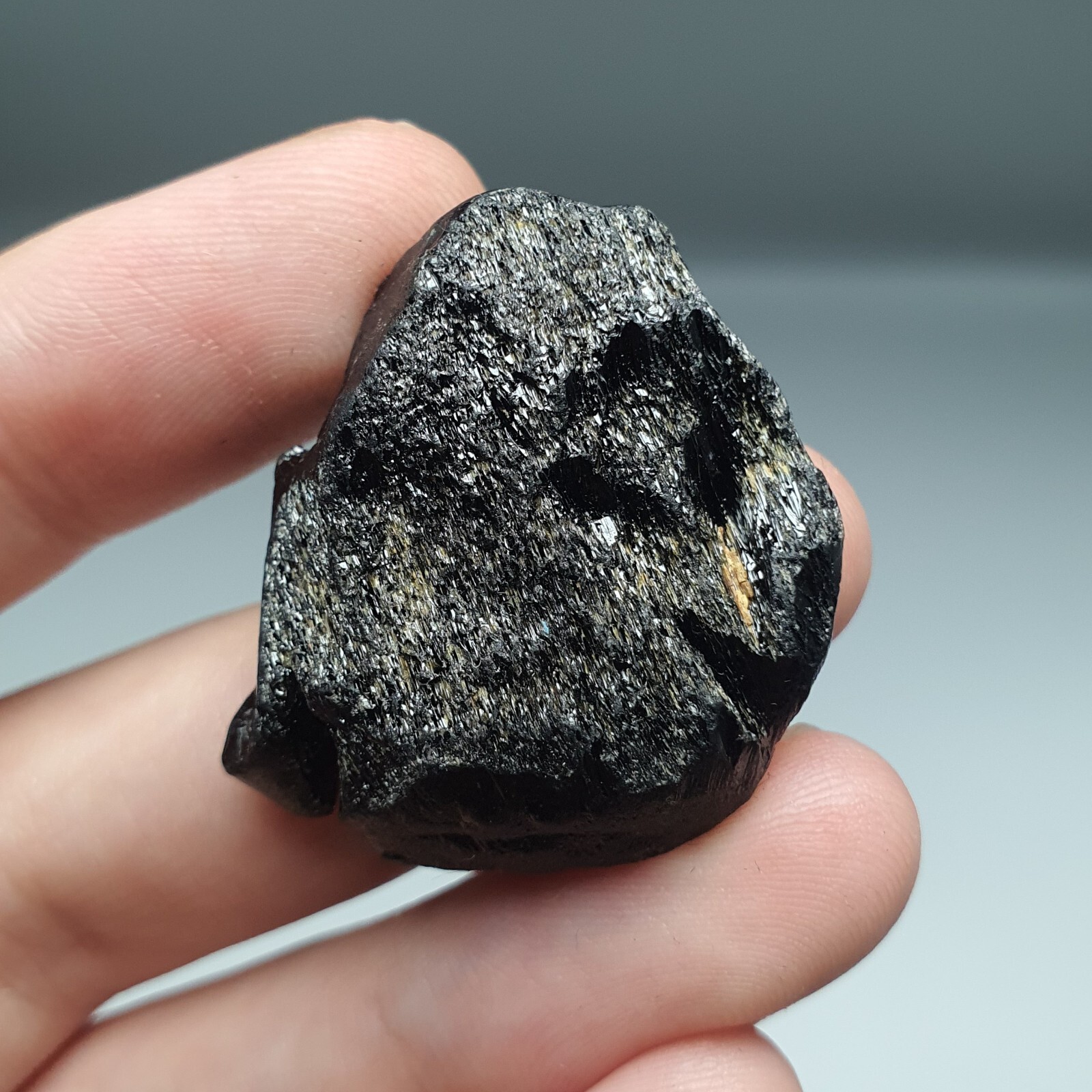 69.5 Black Spinel Pleonaste Rare Natural black Spinel Thailand Kanchanaburi